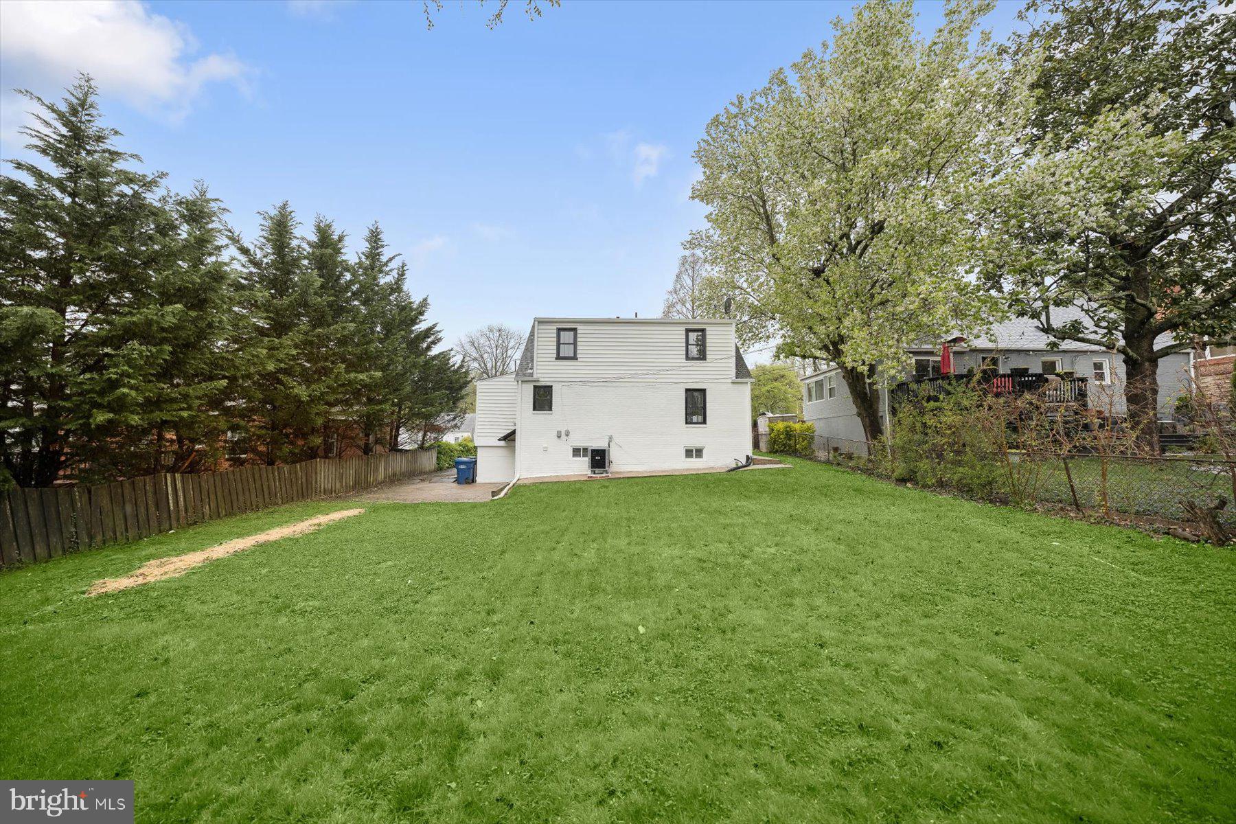 MASON TERRACE - Residential