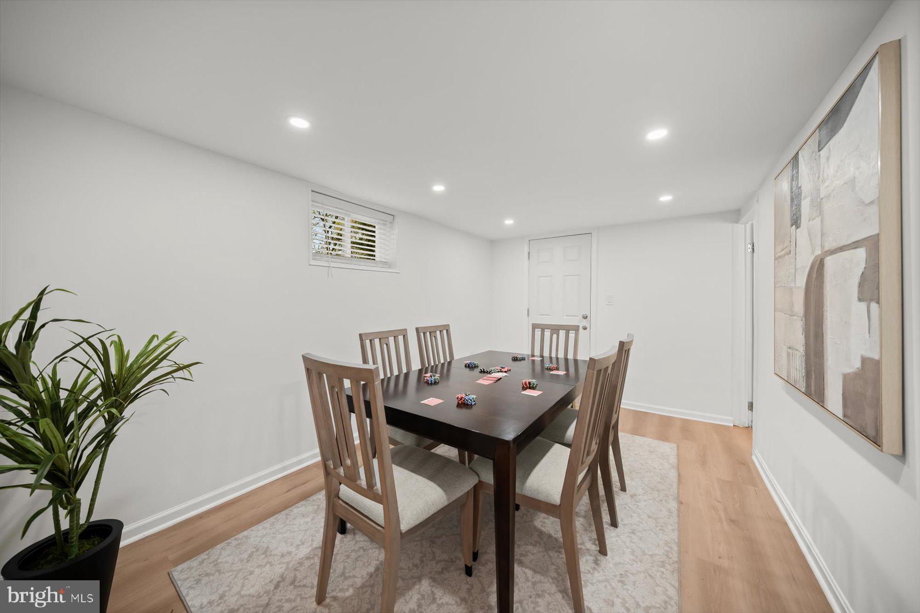 MASON TERRACE - Residential