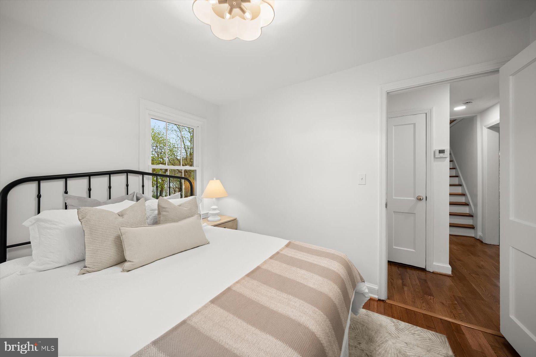 MASON TERRACE - Residential