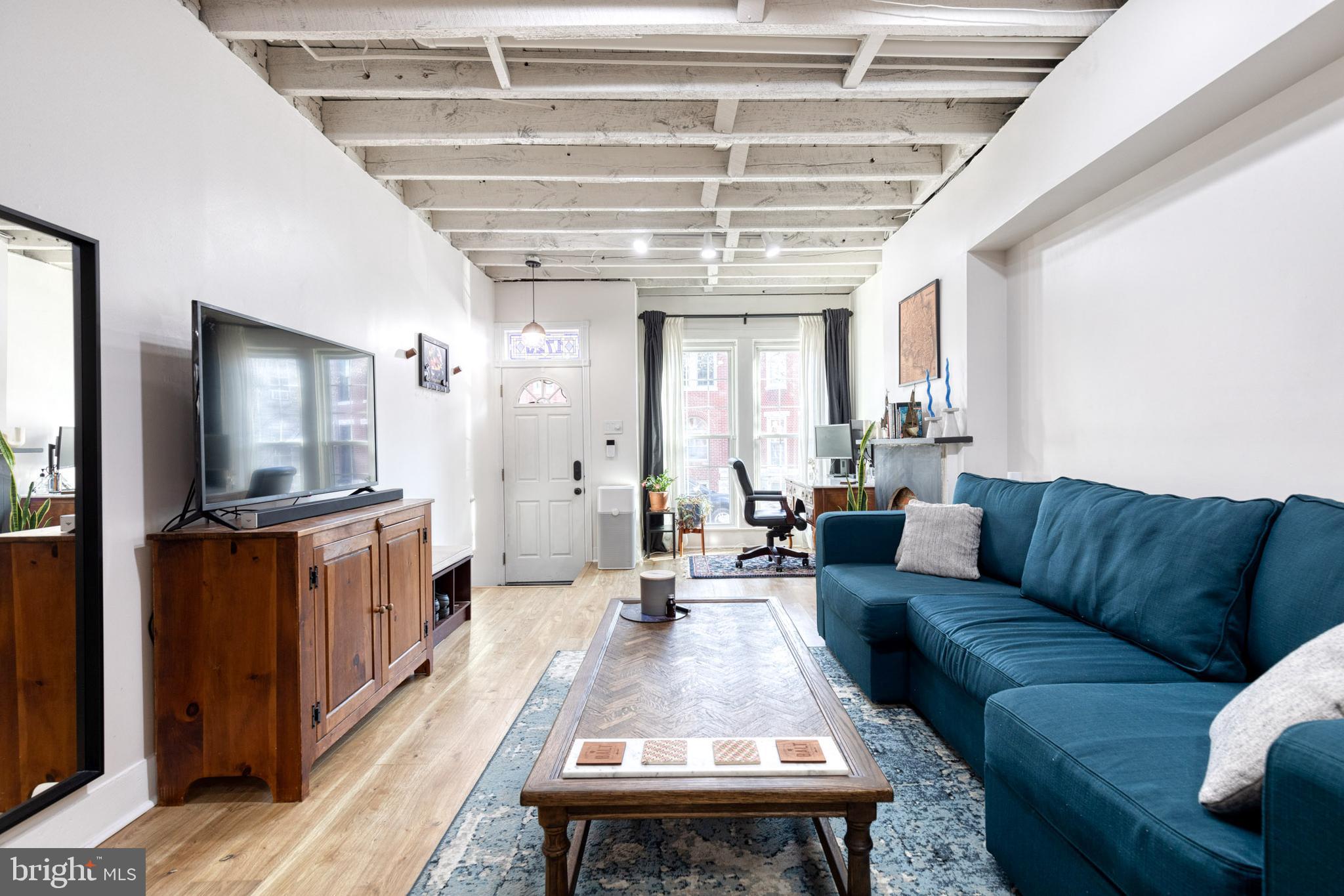 RIVERSIDE PARK - Residential