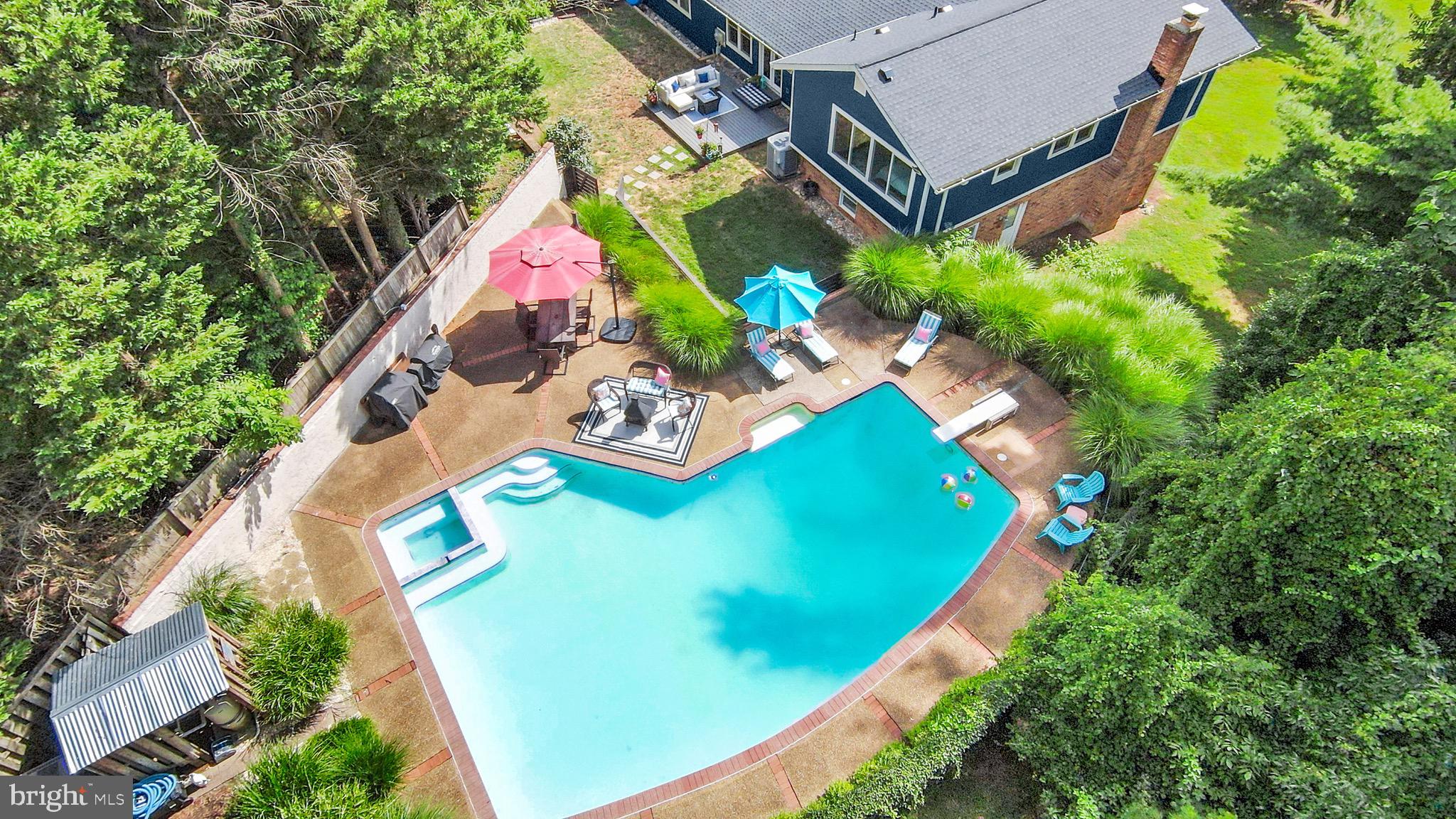 FOX HILLS - Residential