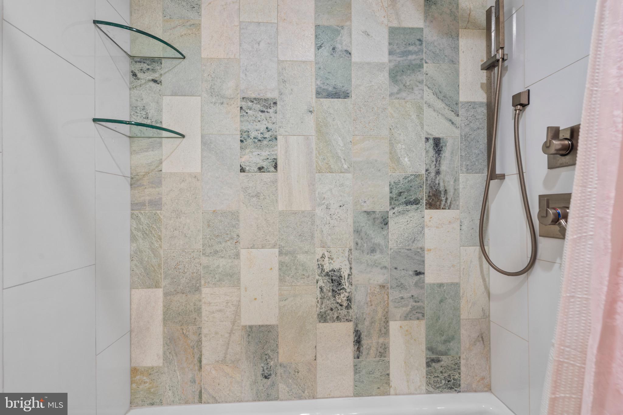 FOX HILLS - Residential