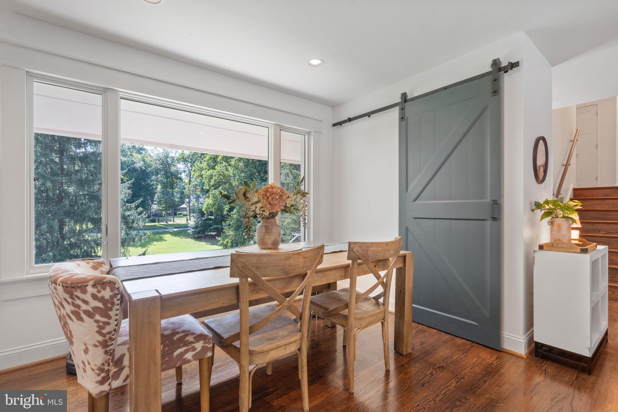 FOX HILLS - Residential