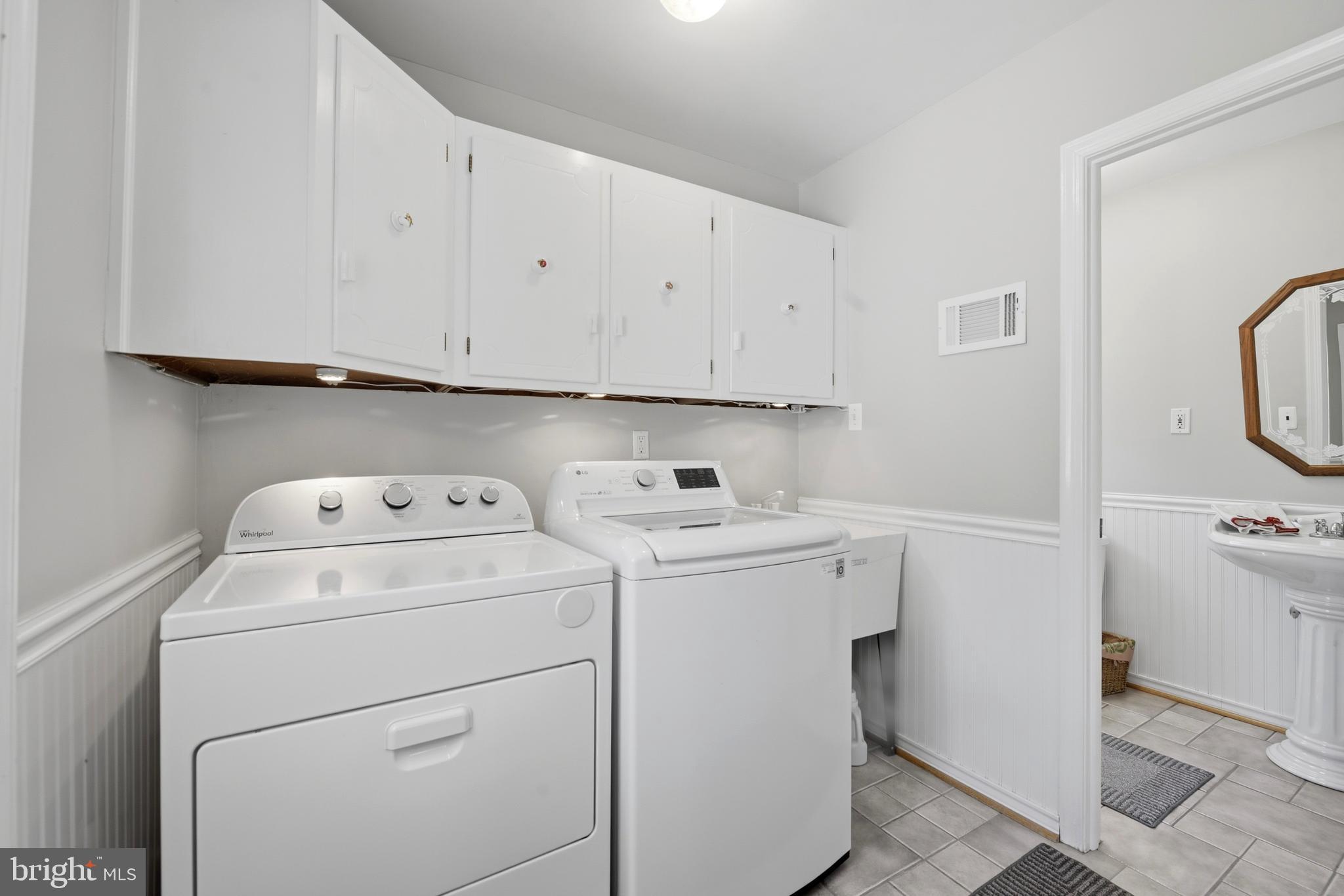 GRAND OAK RUN - Residential