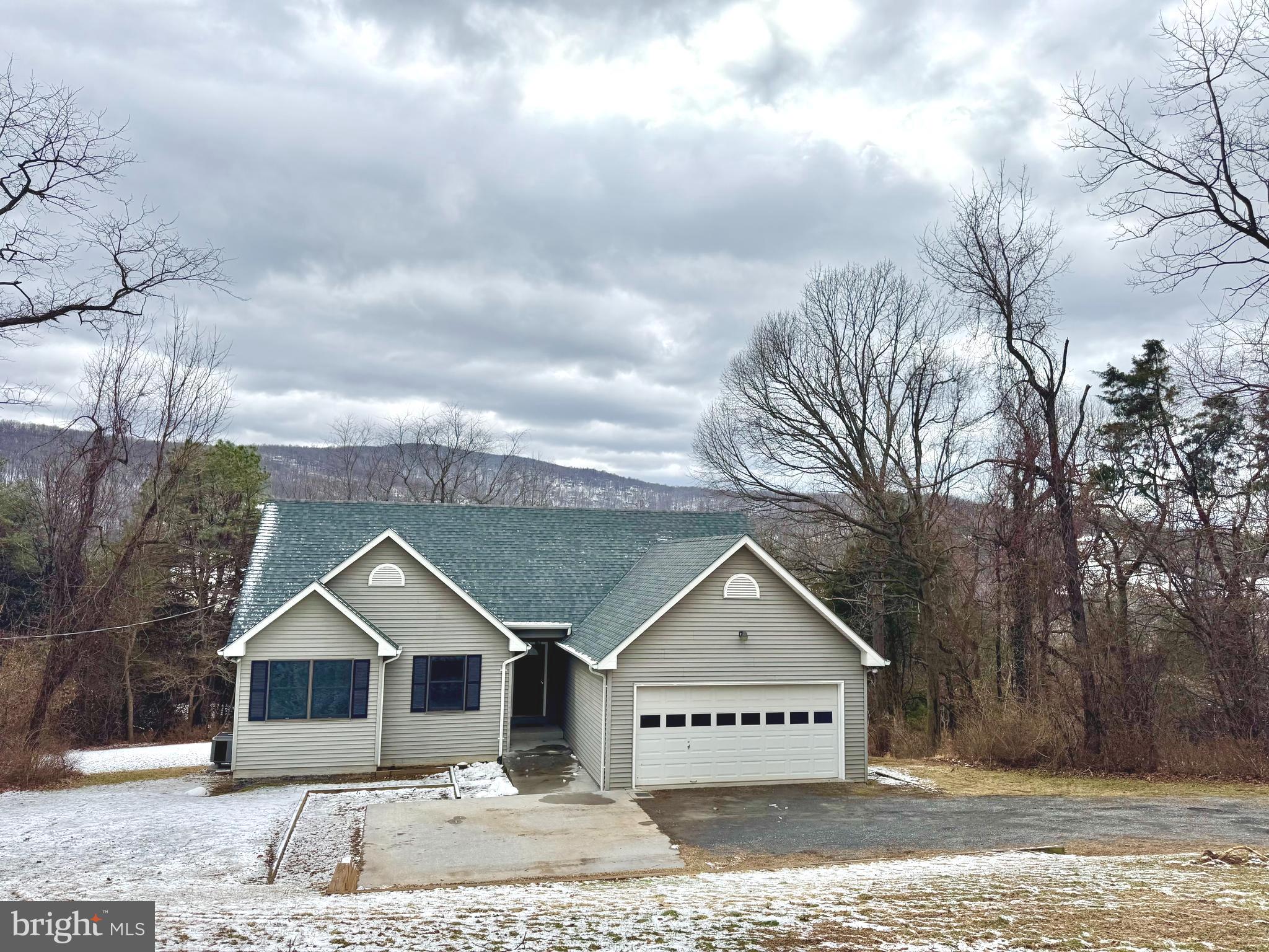 APPLE MT LAKE - Residential