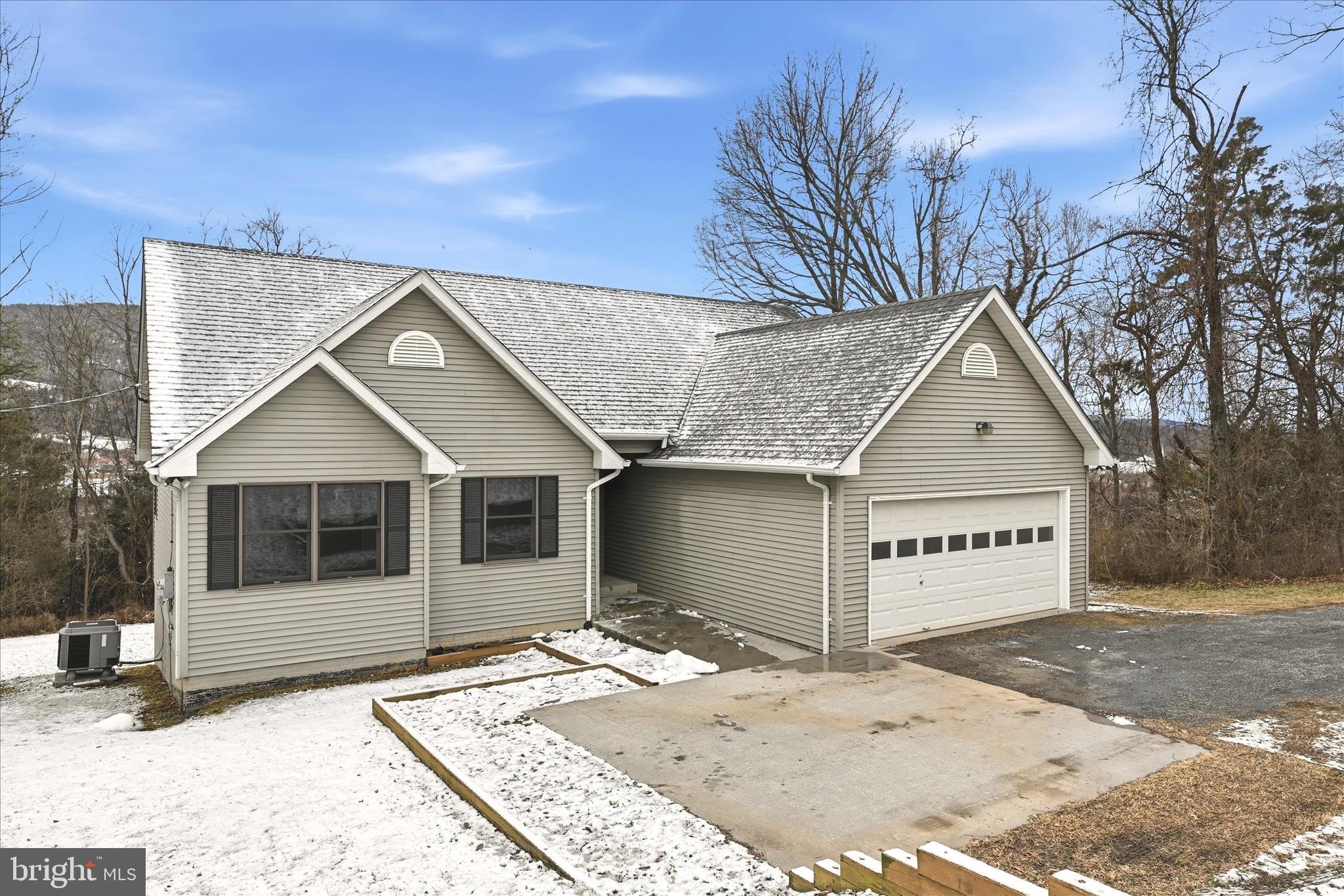 APPLE MT LAKE - Residential