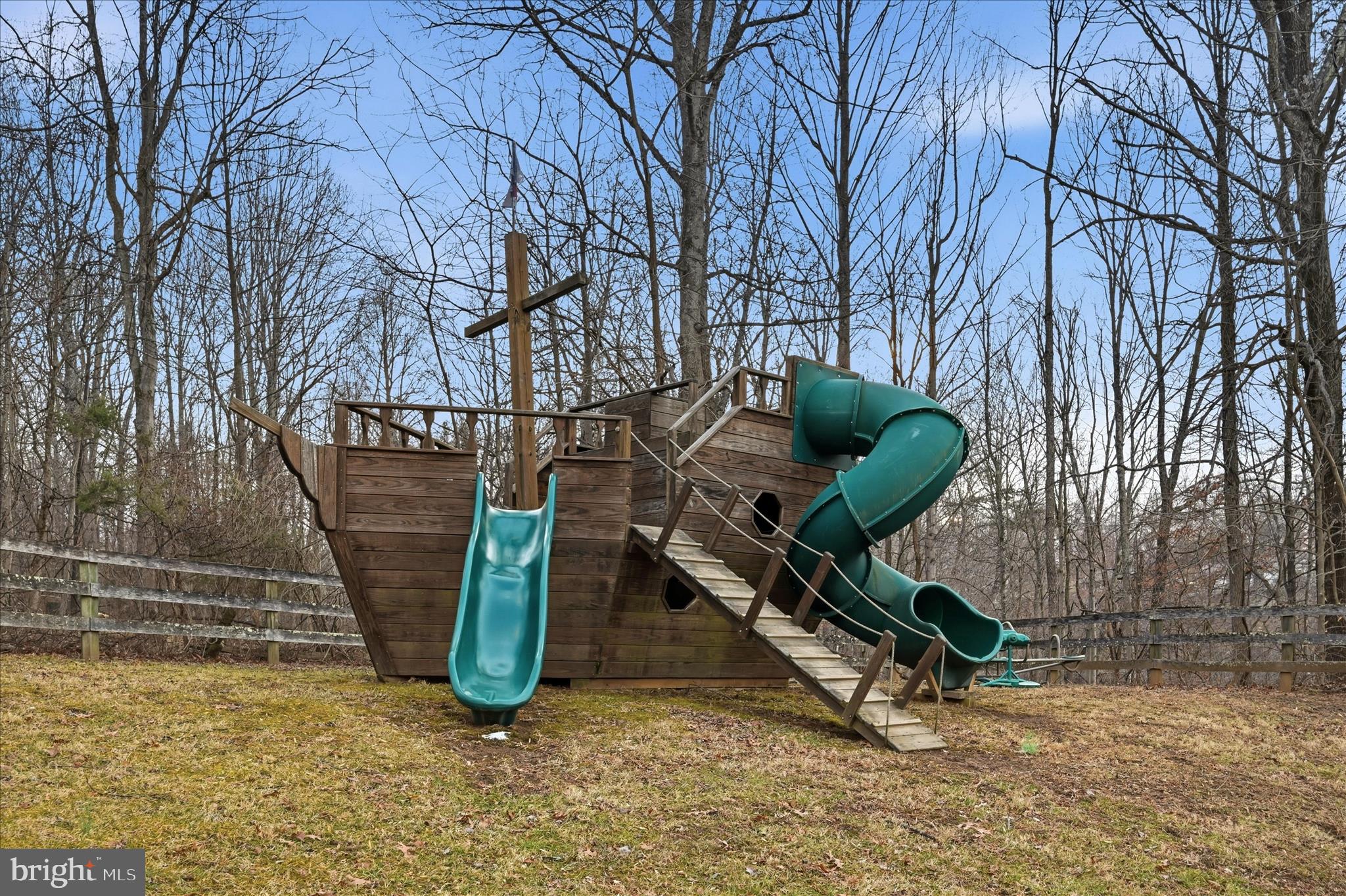 APPLE MT LAKE - Residential