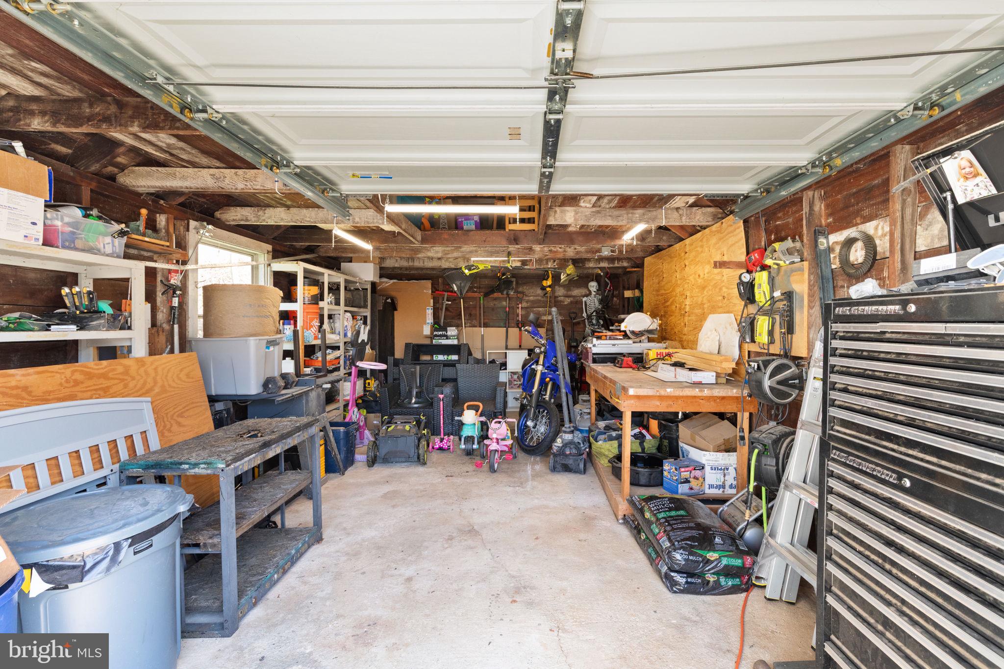 PARKVILLE SUMMIT - Residential