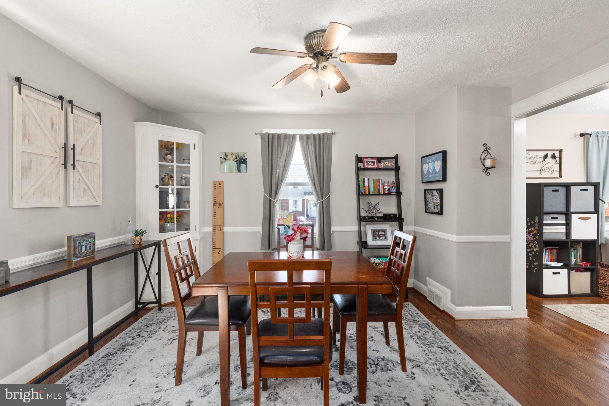 PARKVILLE SUMMIT - Residential