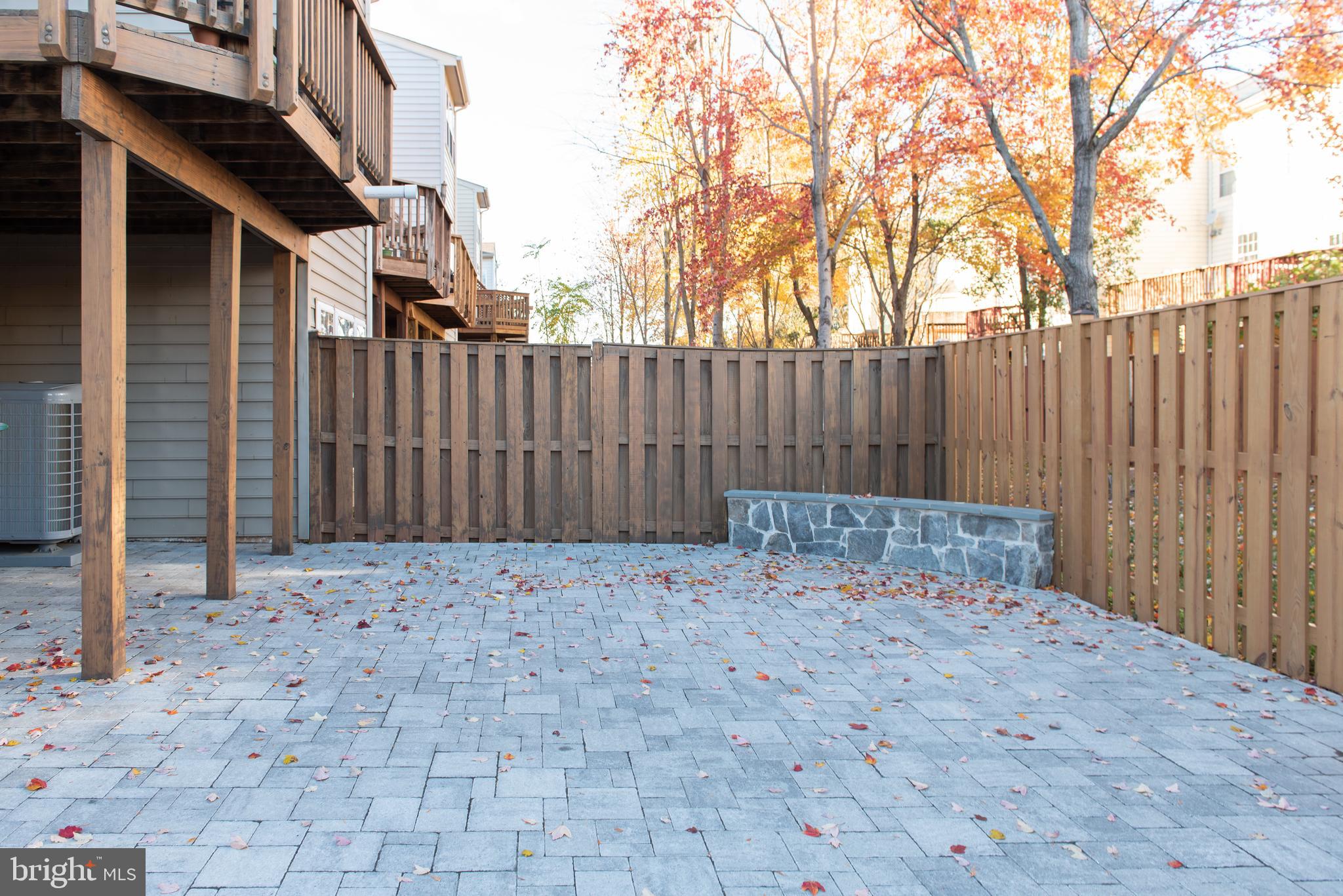COLONNADE AT DULLES - Residential