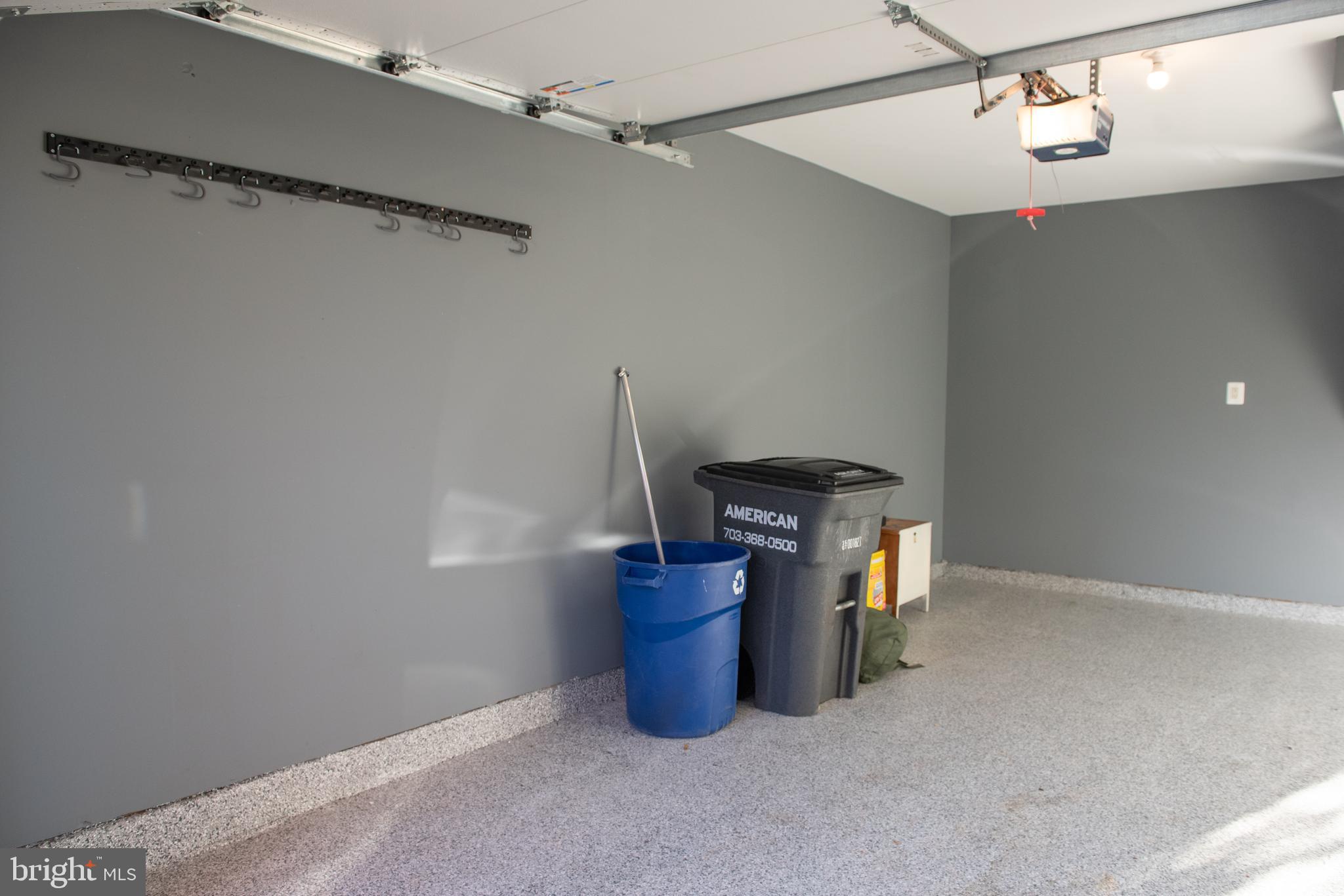 COLONNADE AT DULLES - Residential