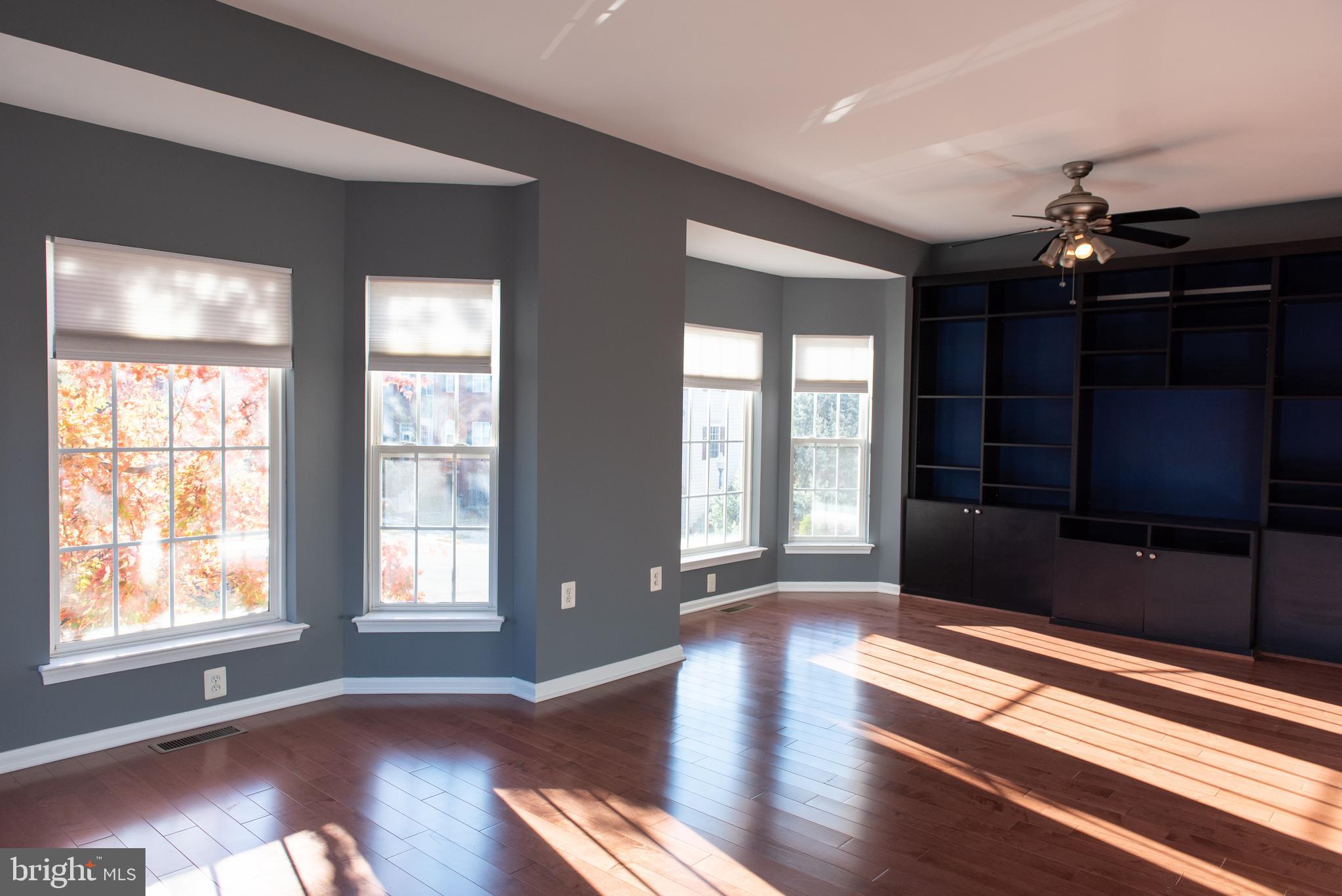 COLONNADE AT DULLES - Residential