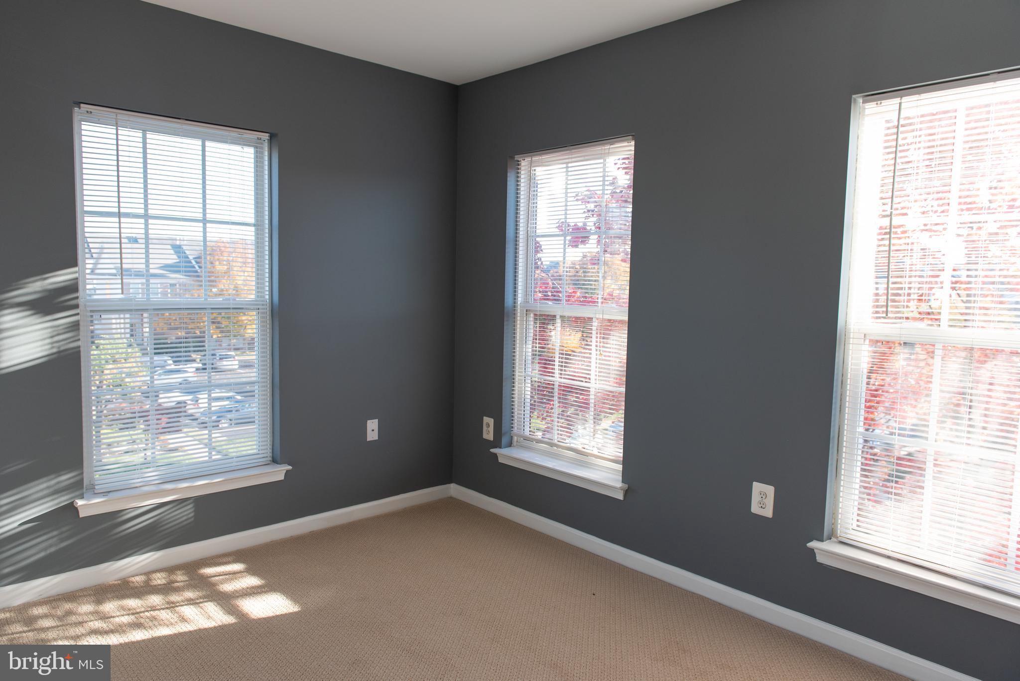 COLONNADE AT DULLES - Residential