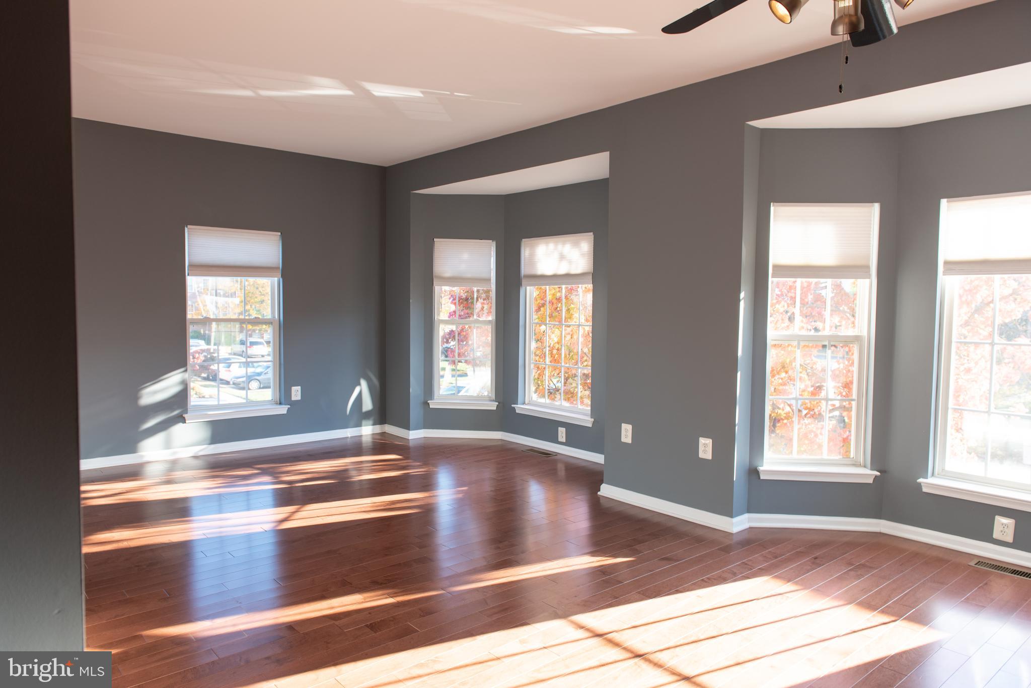 COLONNADE AT DULLES - Residential