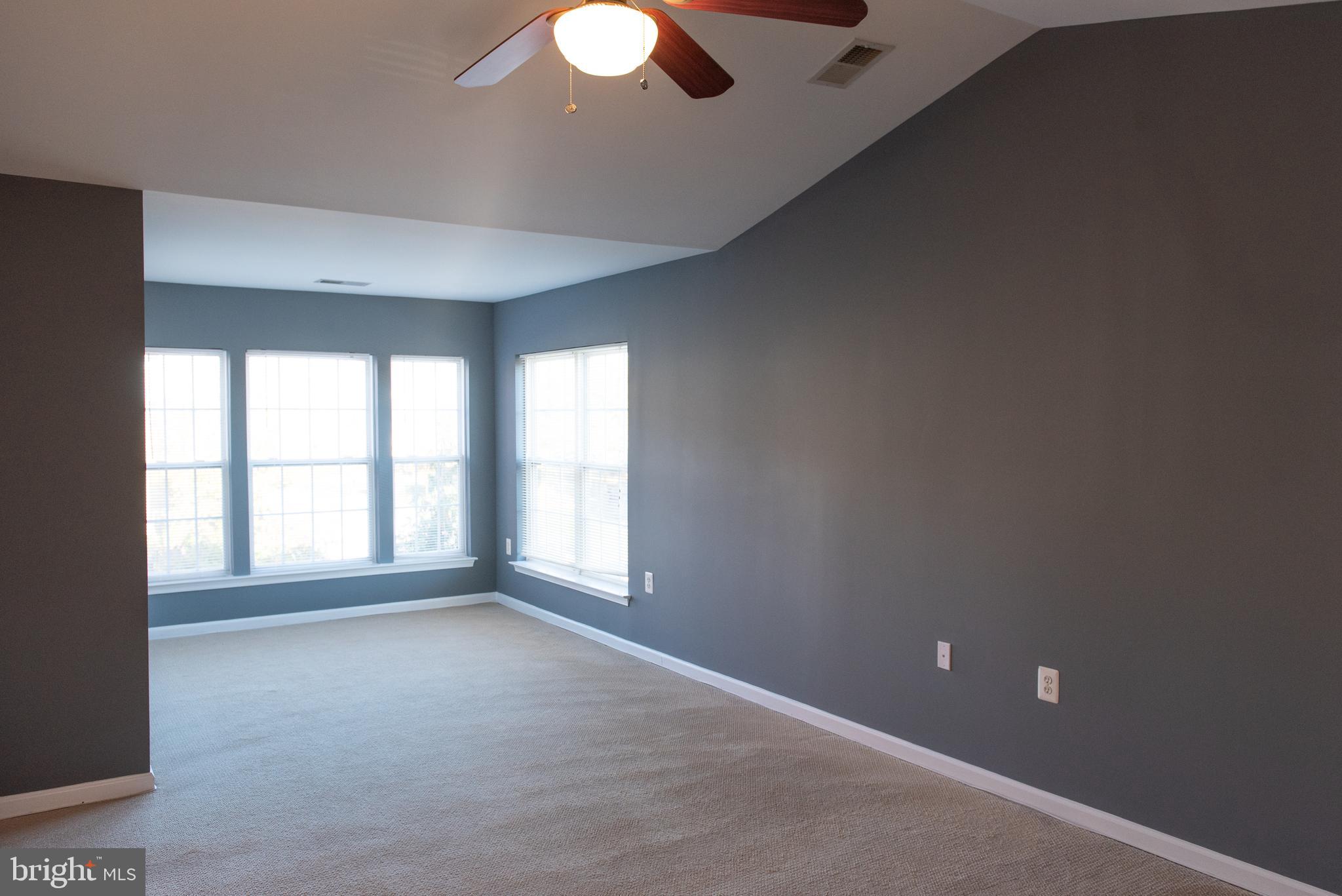 COLONNADE AT DULLES - Residential