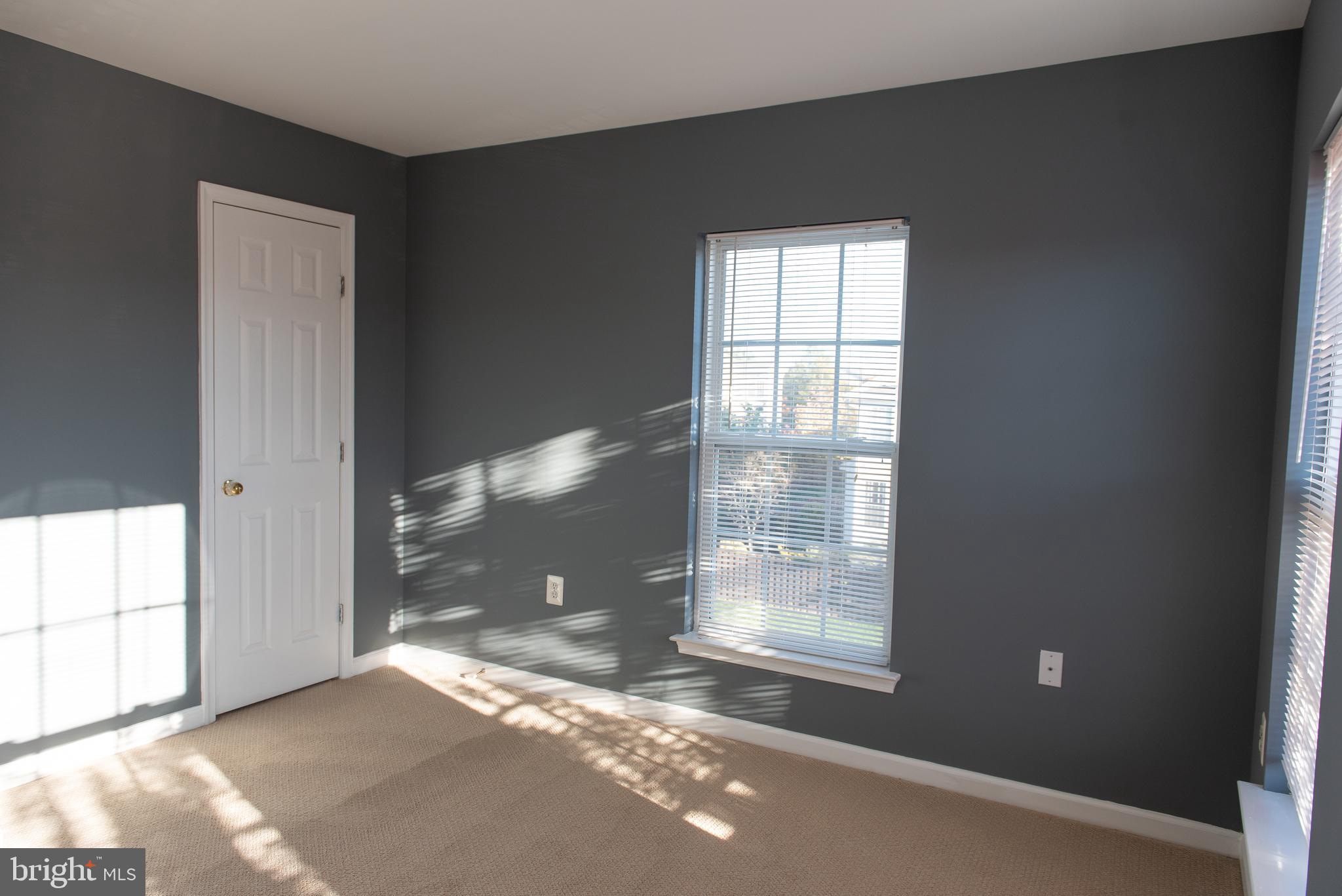 COLONNADE AT DULLES - Residential