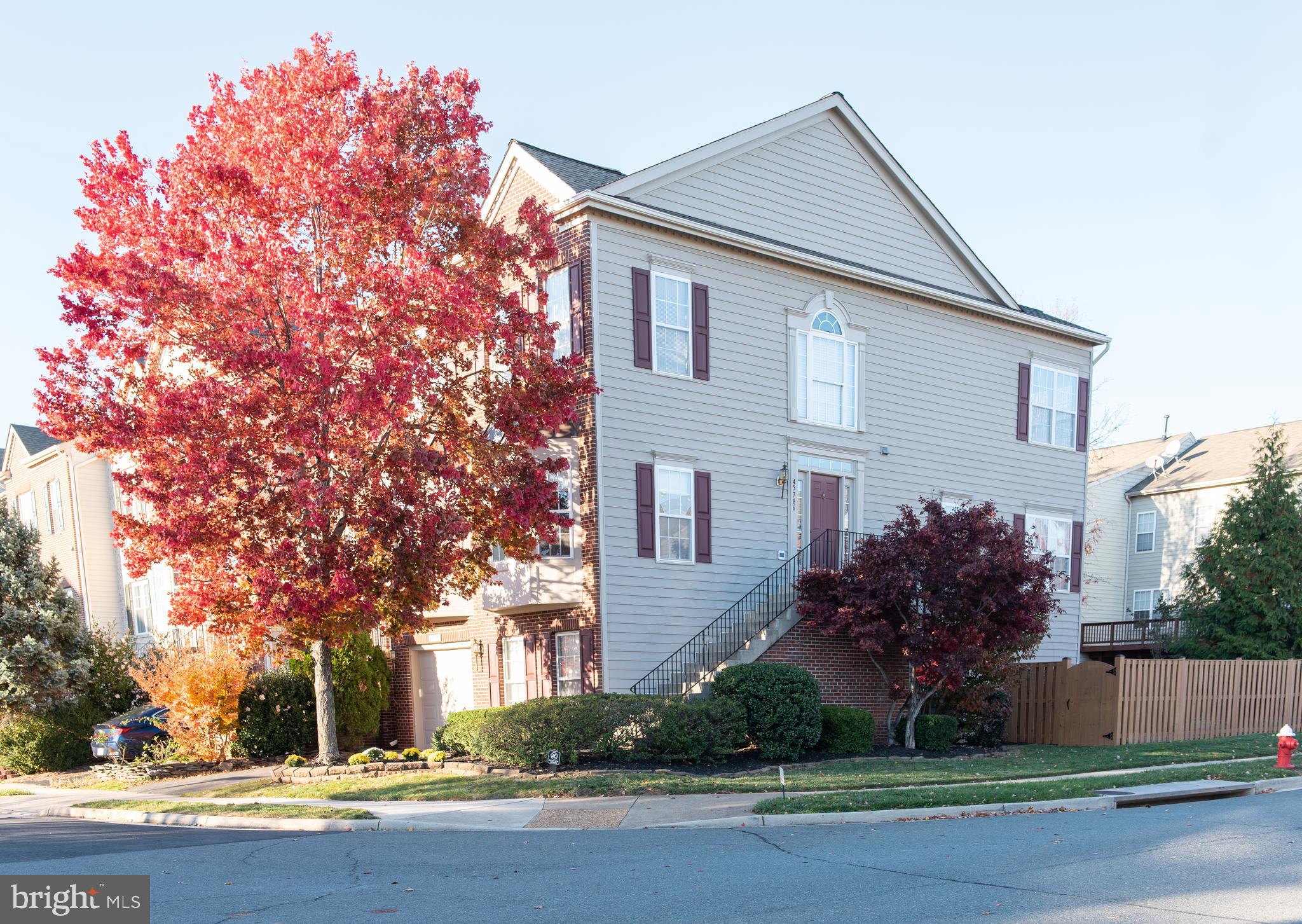 COLONNADE AT DULLES - Residential