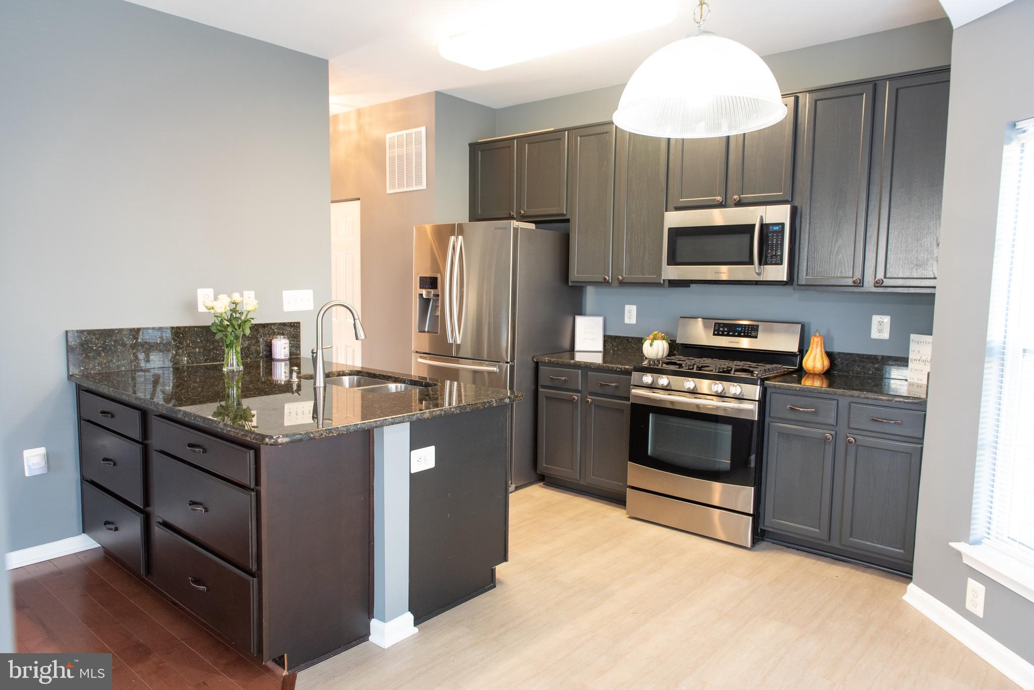 COLONNADE AT DULLES - Residential