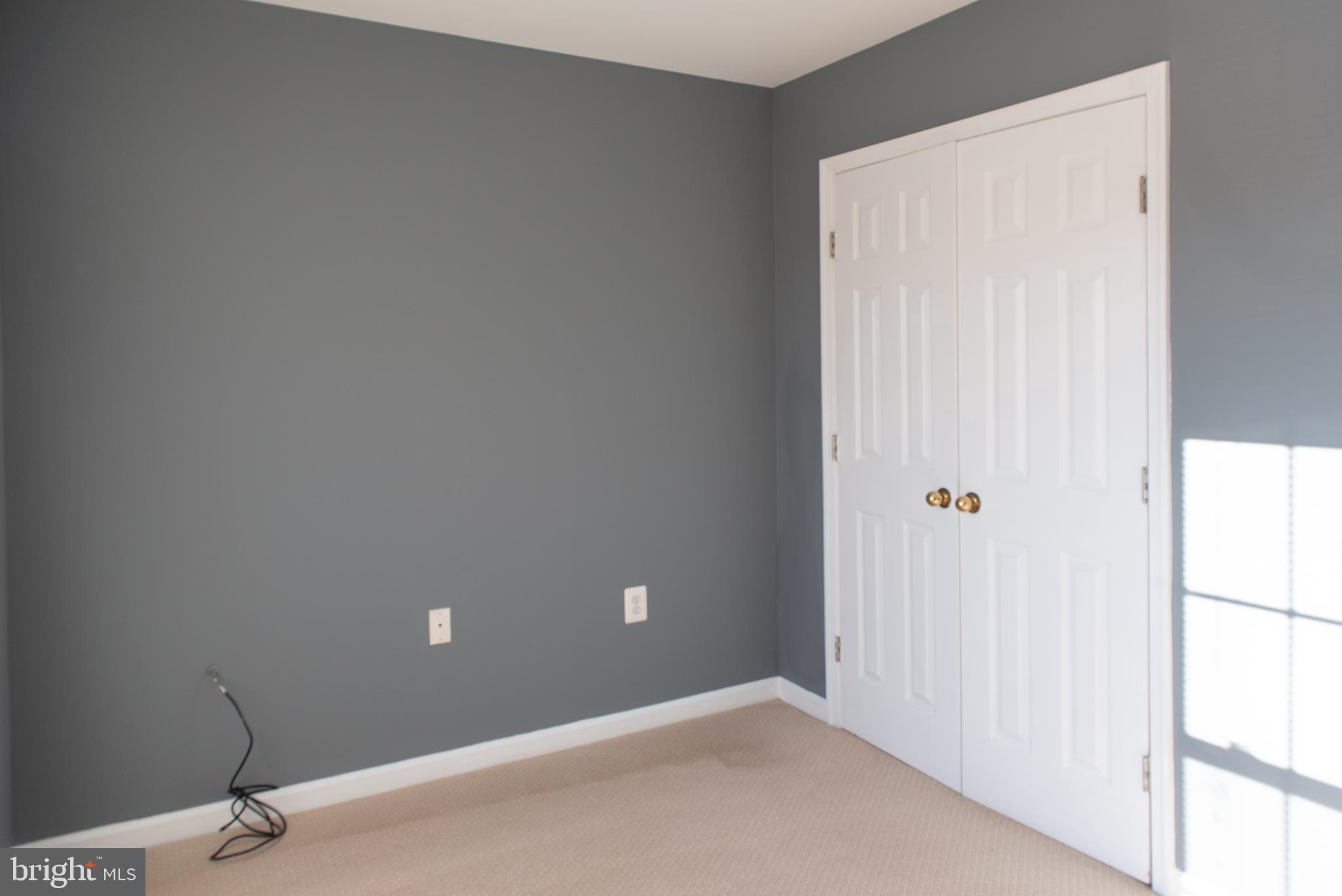 COLONNADE AT DULLES - Residential