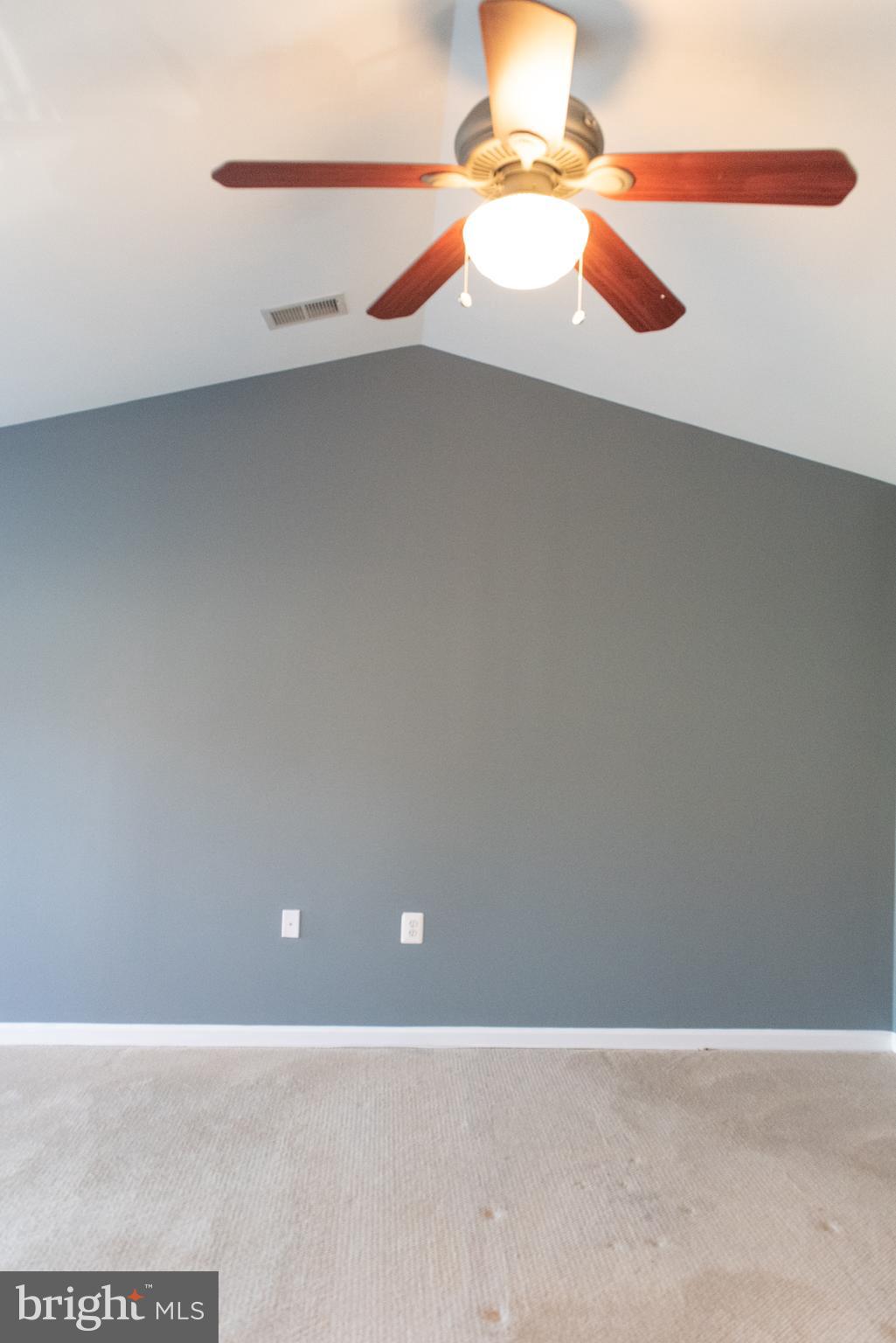 COLONNADE AT DULLES - Residential