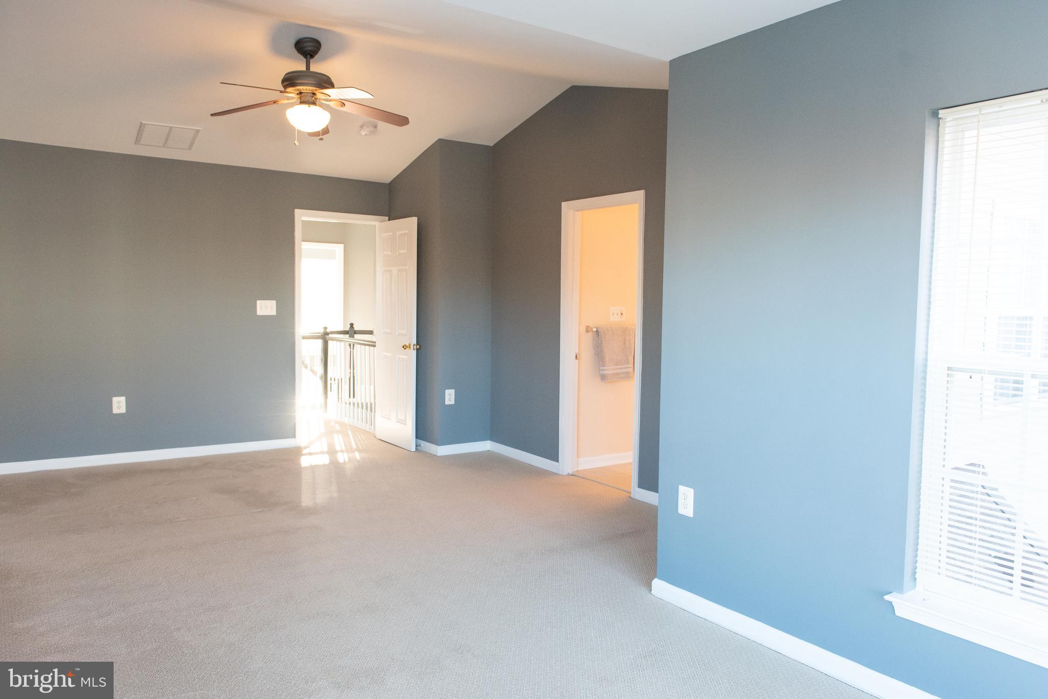 COLONNADE AT DULLES - Residential