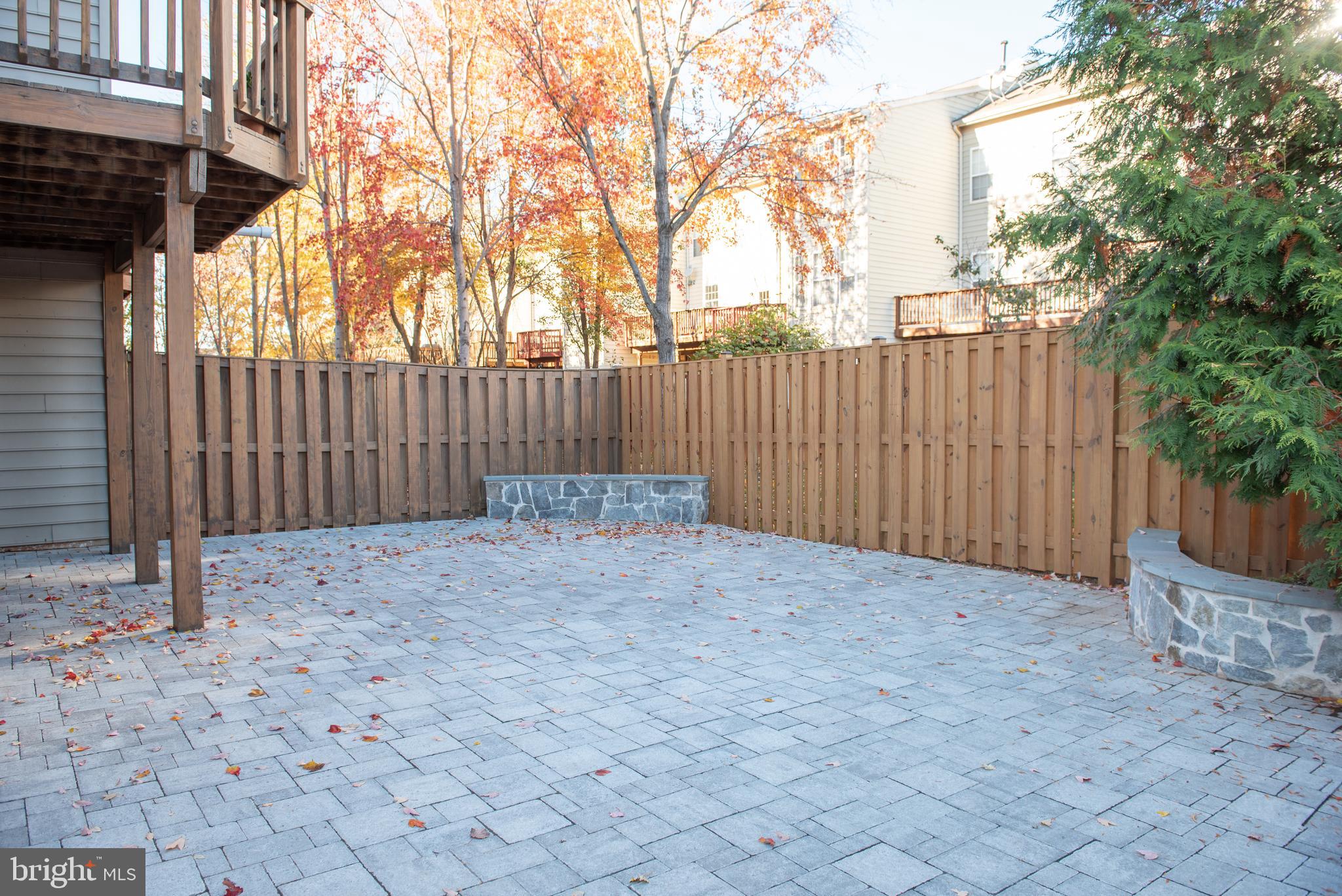 COLONNADE AT DULLES - Residential