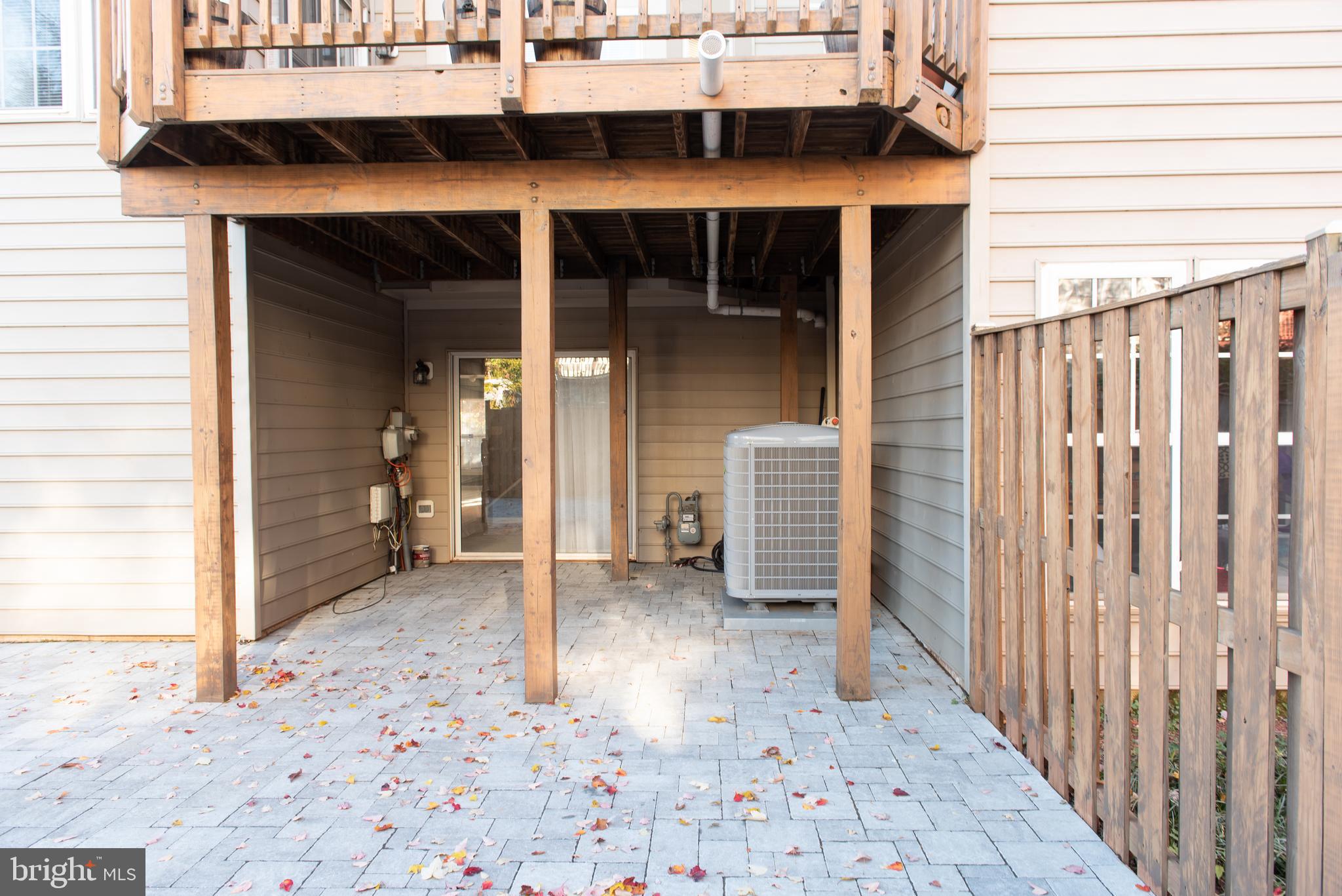 COLONNADE AT DULLES - Residential