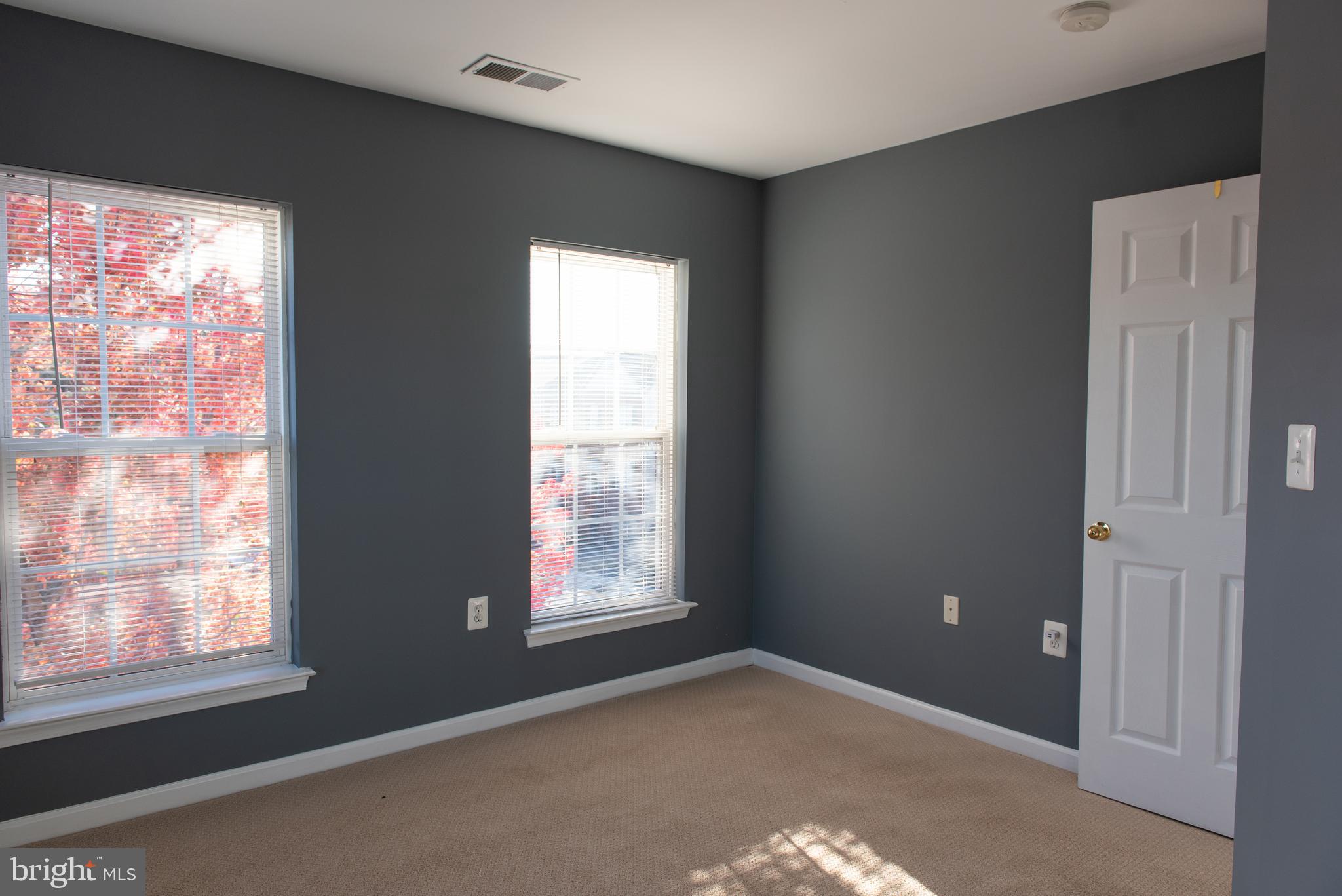 COLONNADE AT DULLES - Residential