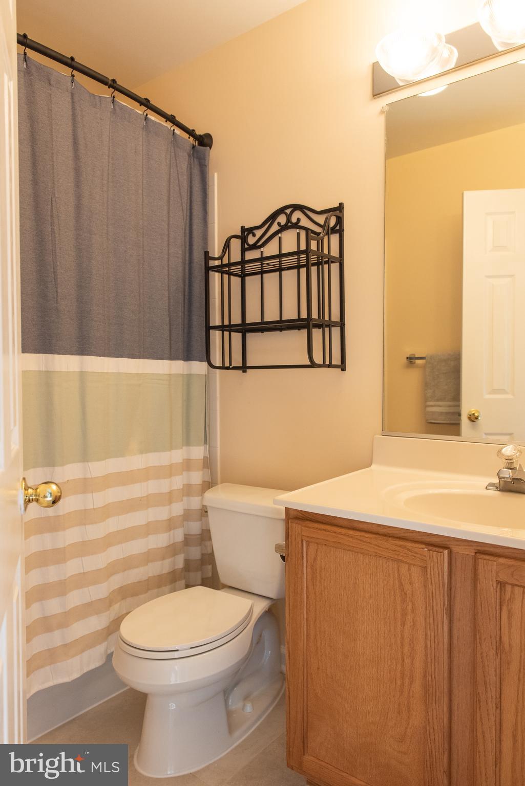 COLONNADE AT DULLES - Residential