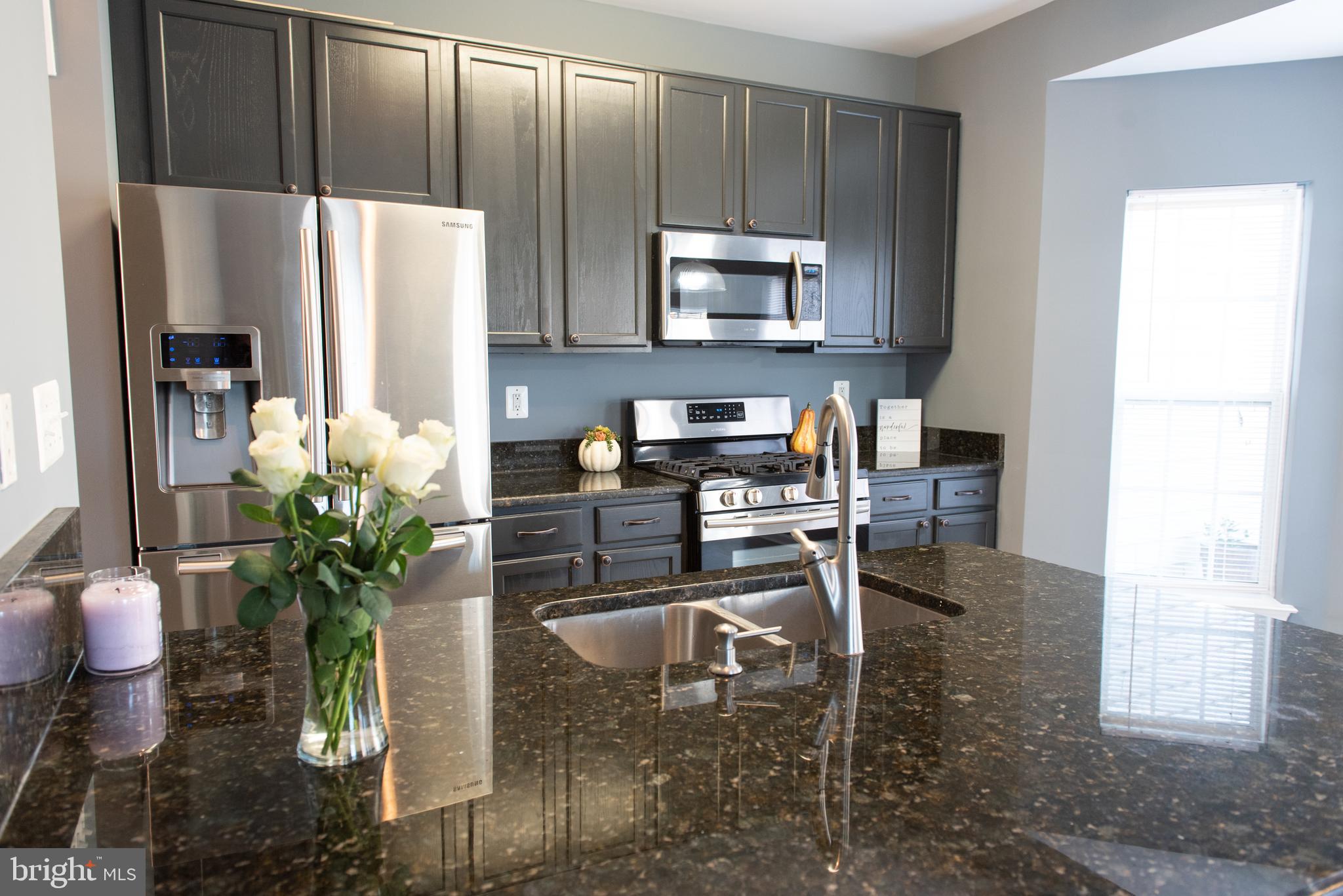 COLONNADE AT DULLES - Residential