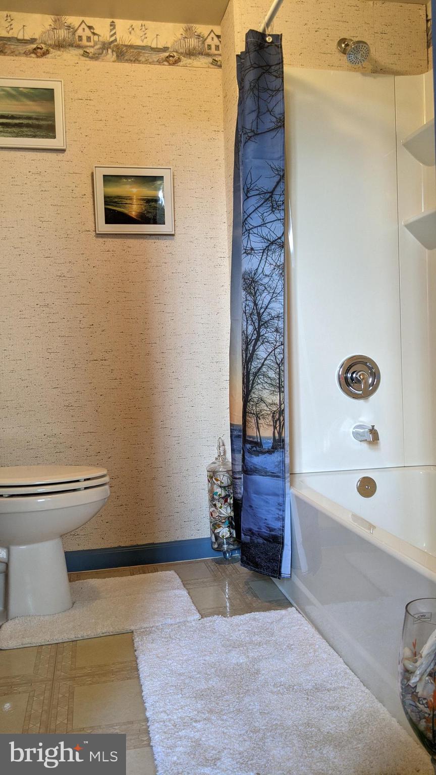 WELLINGTON - Residential