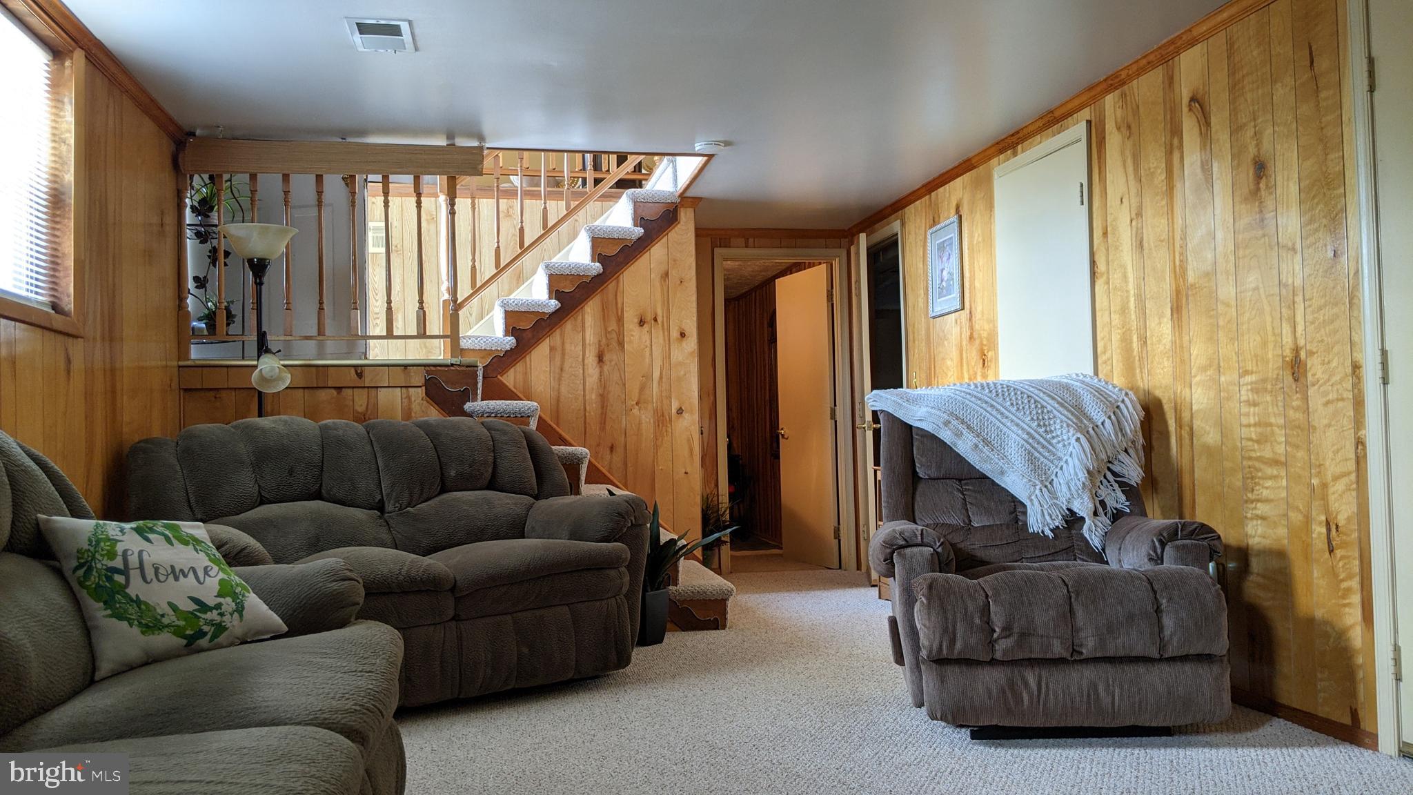 WELLINGTON - Residential