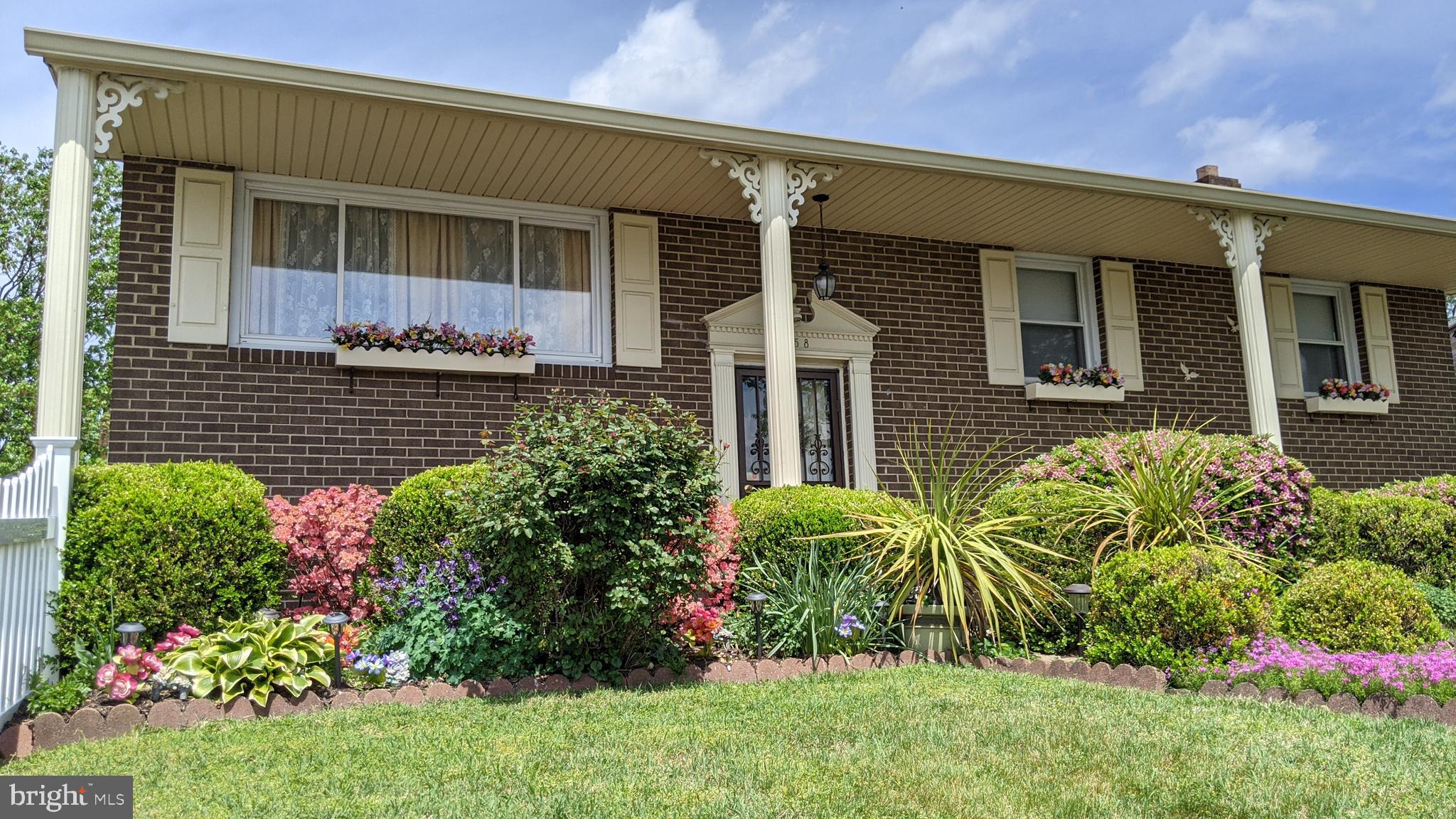 WELLINGTON - Residential