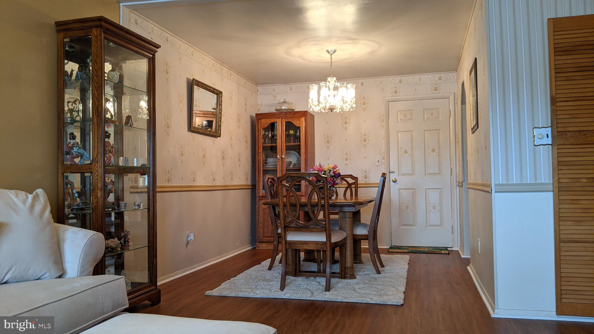 WELLINGTON - Residential