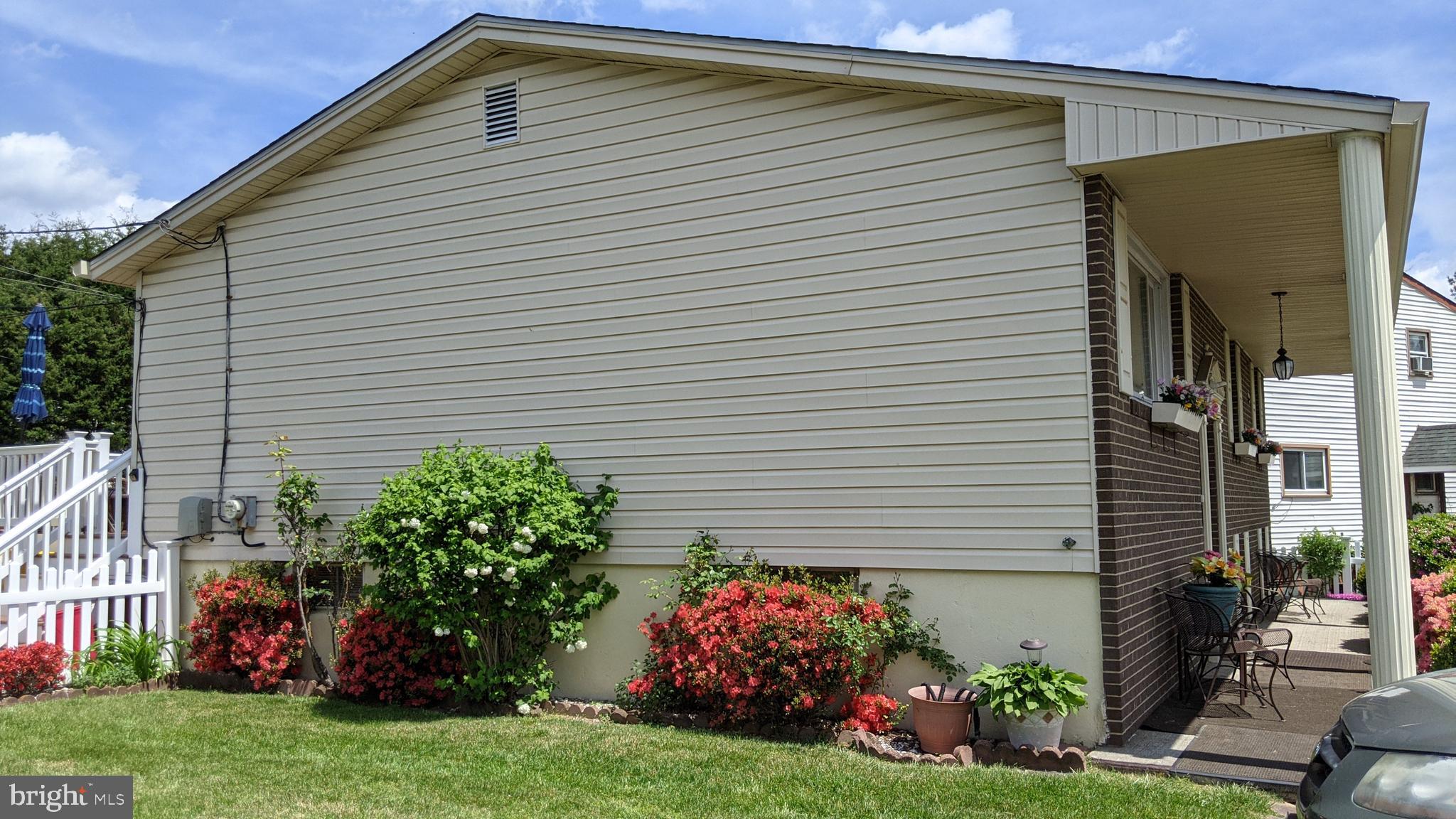 WELLINGTON - Residential