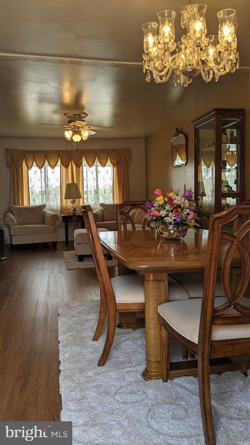 WELLINGTON - Residential