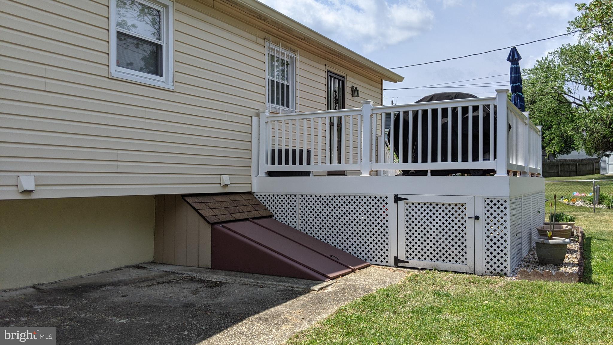 WELLINGTON - Residential