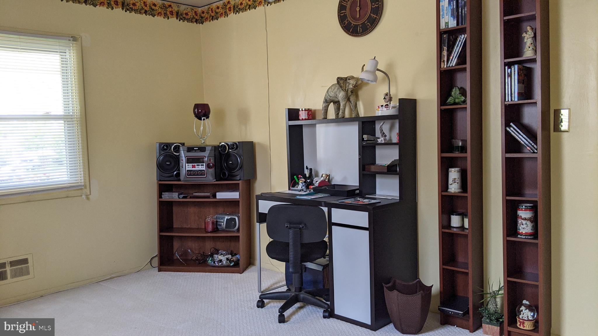 WELLINGTON - Residential