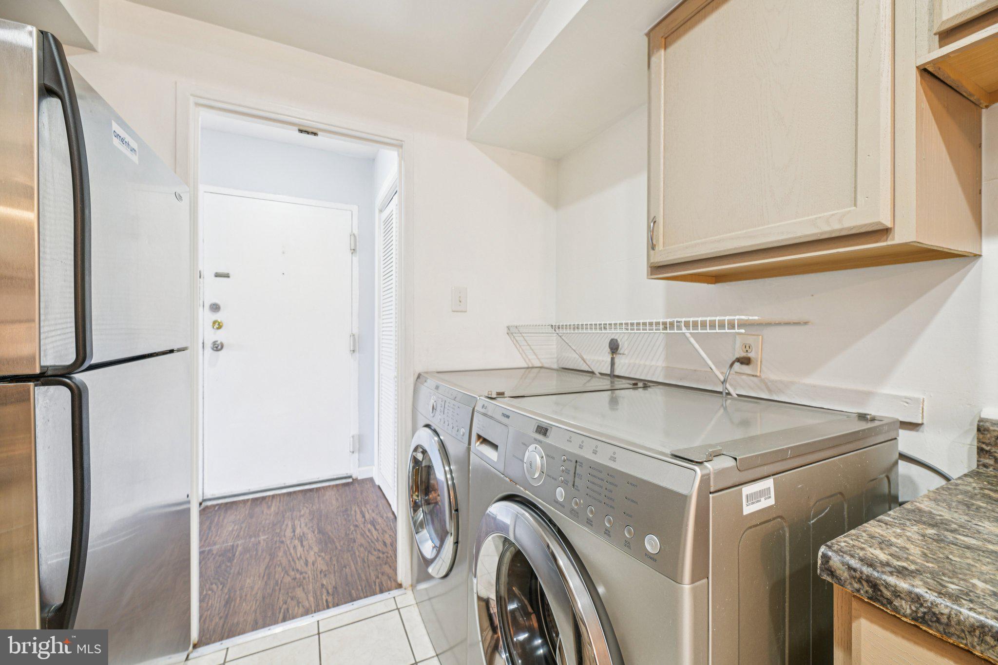 PINE CONDOMINIUM - Residential