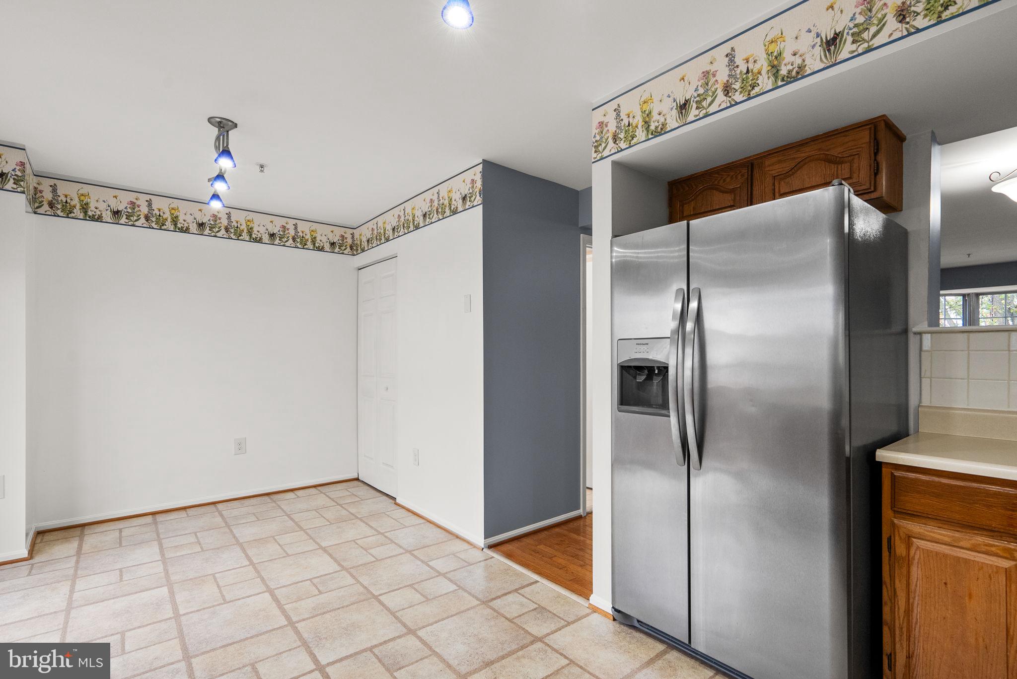 STONEY BEACH - Residential