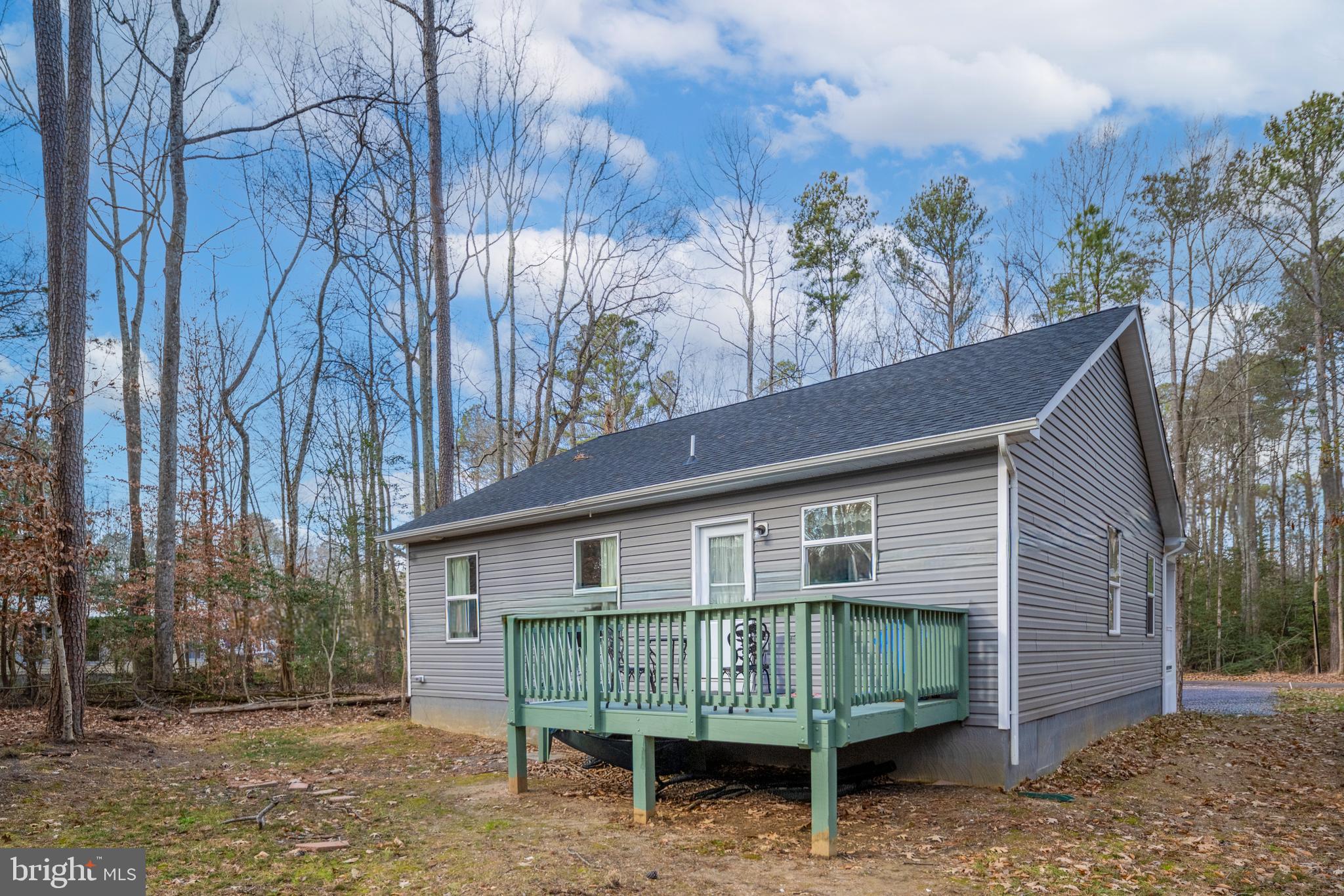 PLACID BAY EST SHOREWOOD - Residential