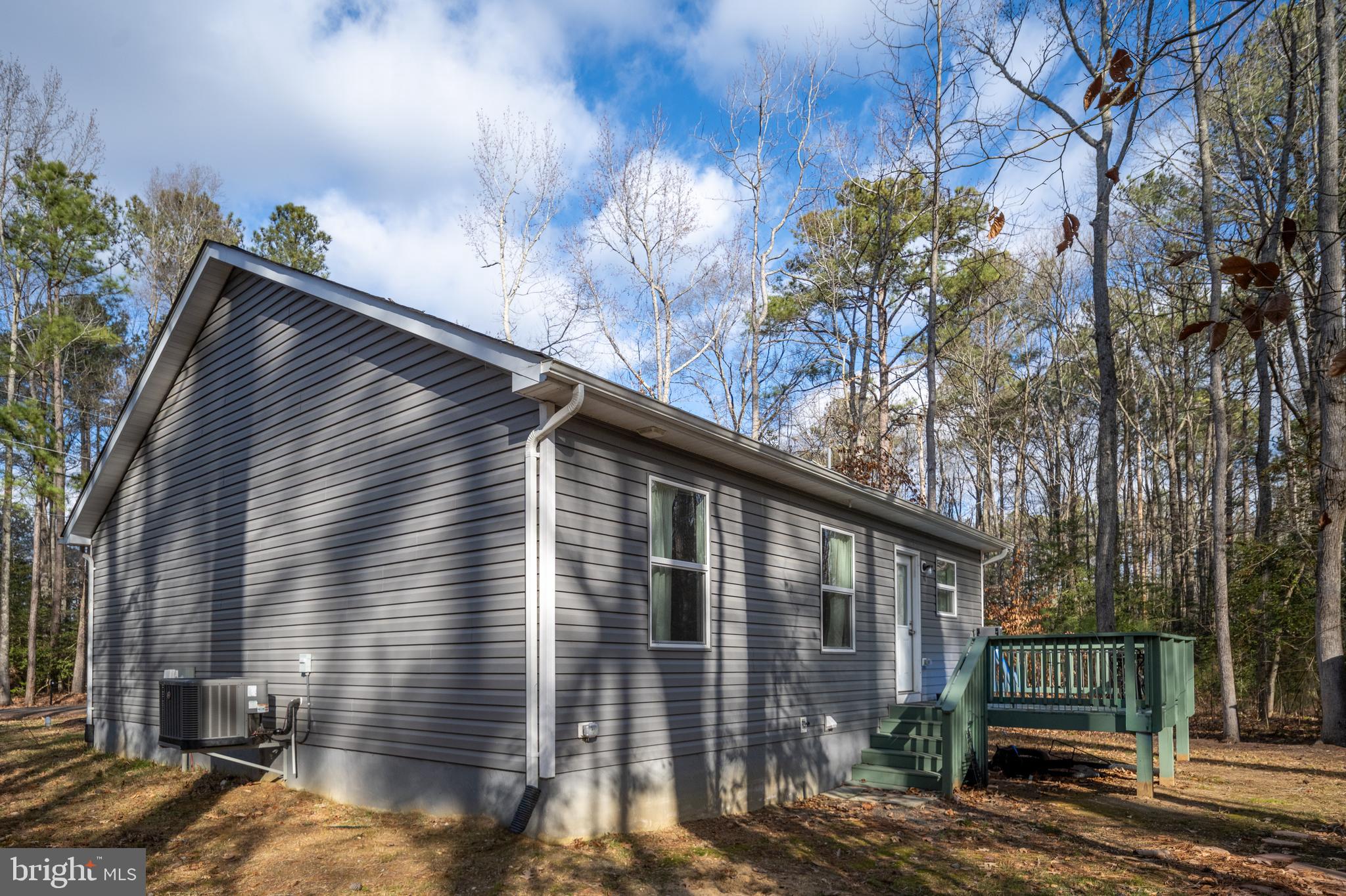 PLACID BAY EST SHOREWOOD - Residential