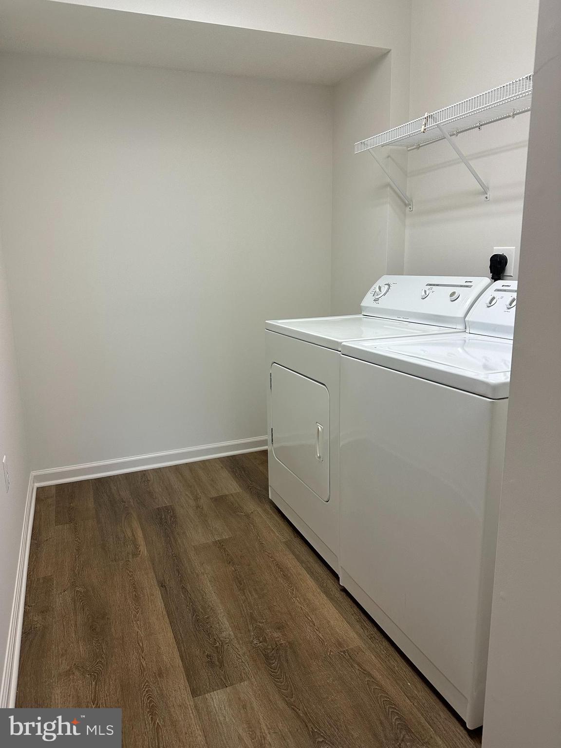 WINDSTONE TOWNHOMES - Residential Lease