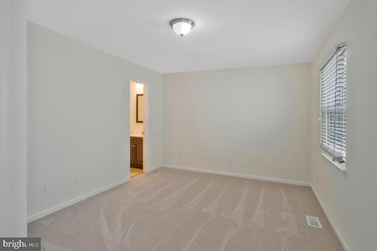 STOCKBRIDGE CONDO - Residential