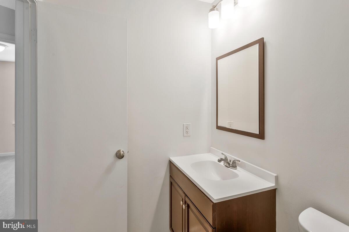 STOCKBRIDGE CONDO - Residential