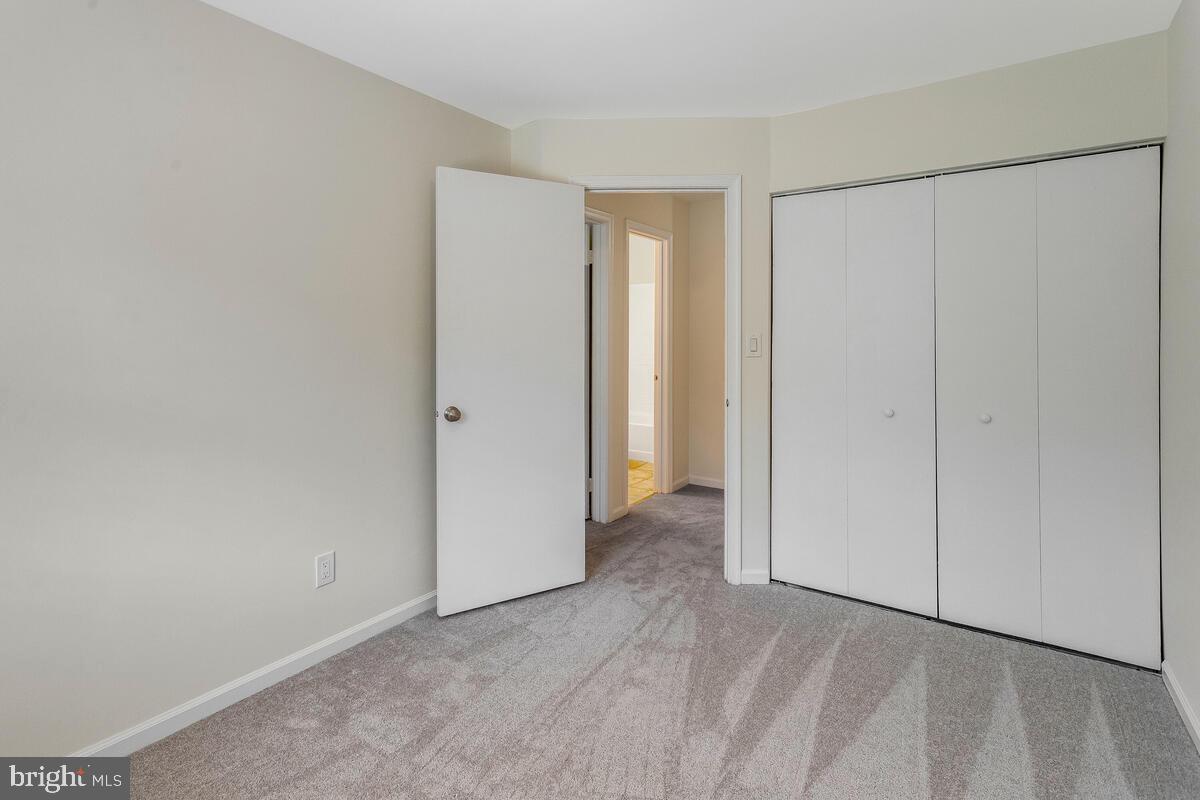 STOCKBRIDGE CONDO - Residential