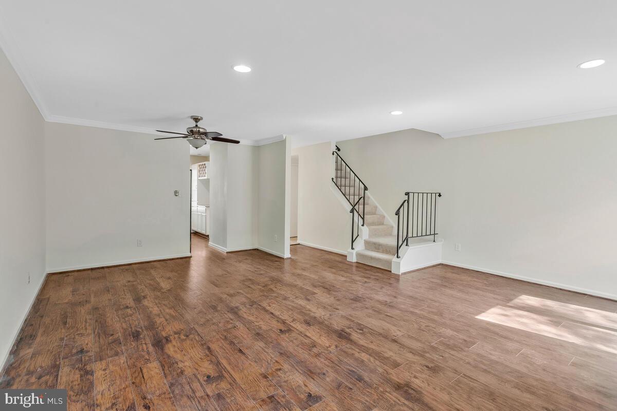 STOCKBRIDGE CONDO - Residential