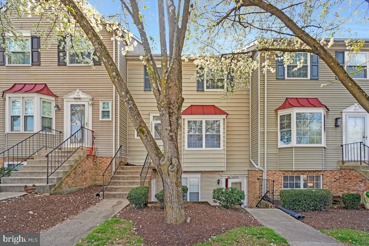 STOCKBRIDGE CONDO - Residential