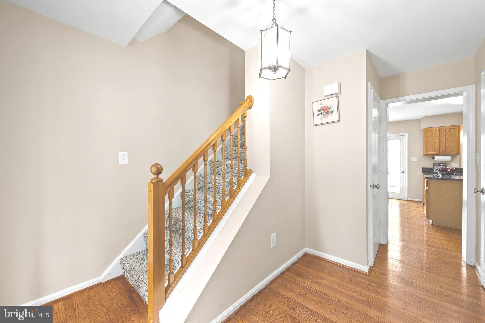 6584 MEADOWFIELD COURT