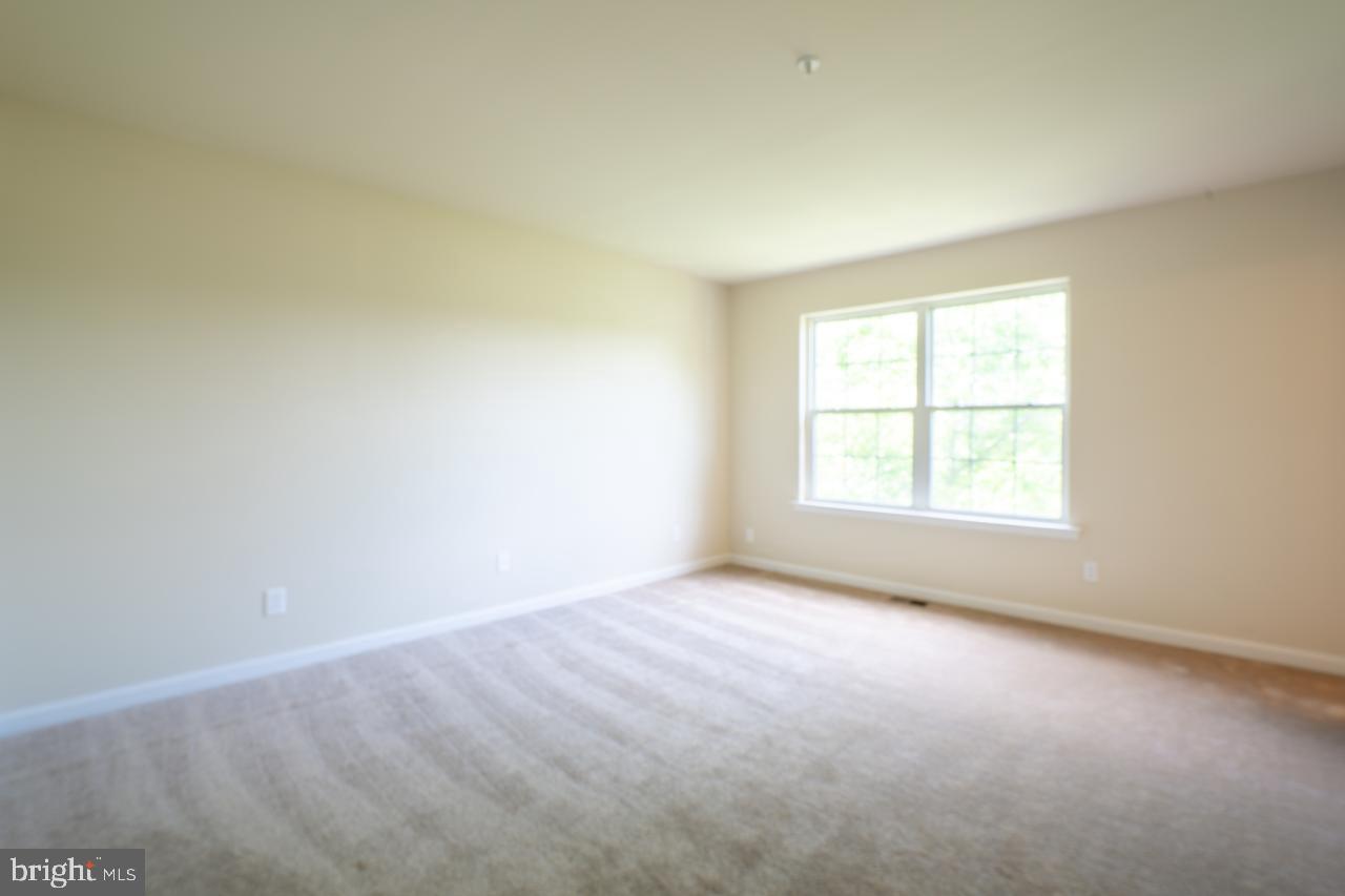 CAPTAINS QUARTER CONDOMINIUM - Residential Lease